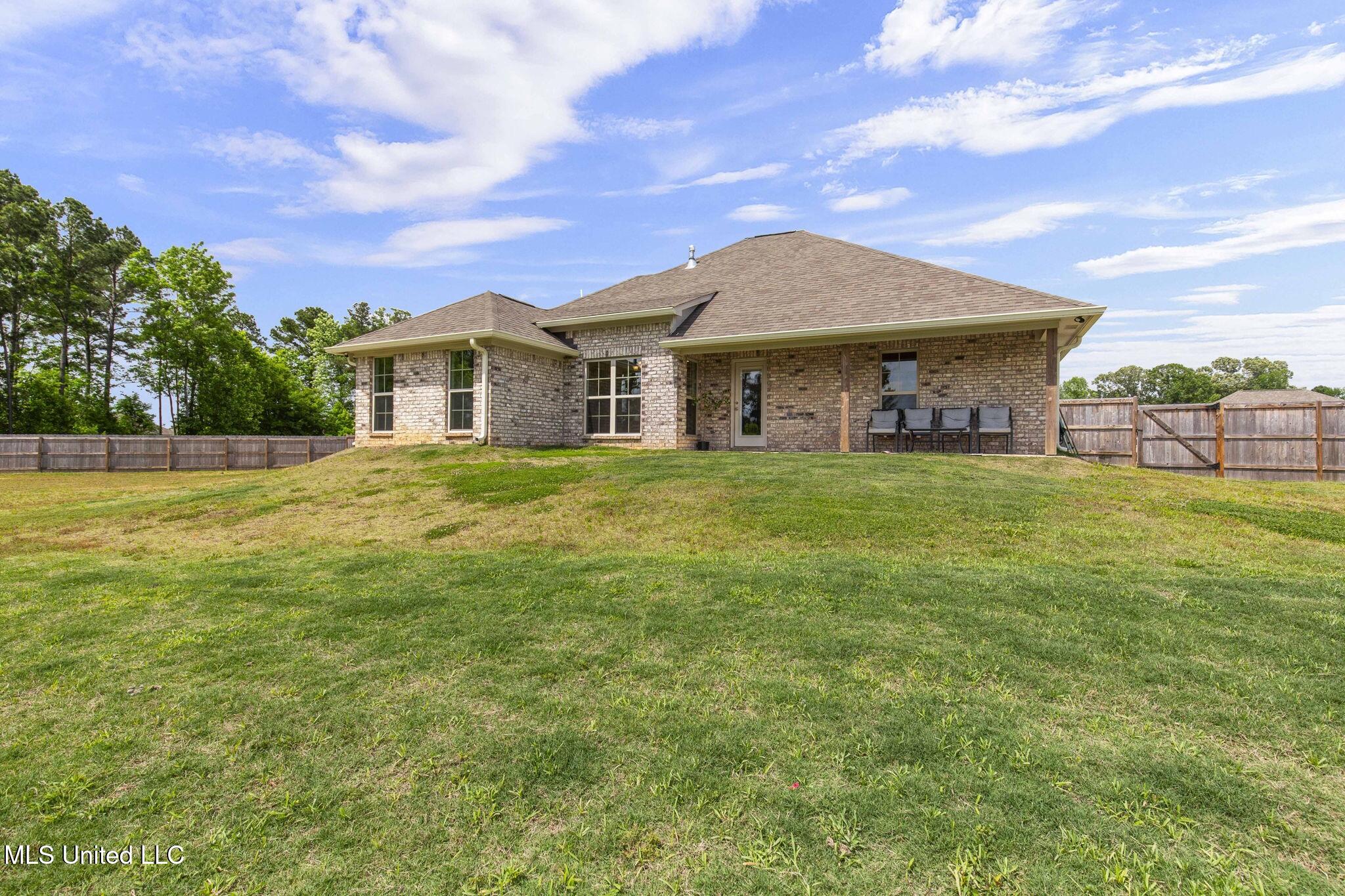 123 Bailey Cove, Canton, Mississippi image 45