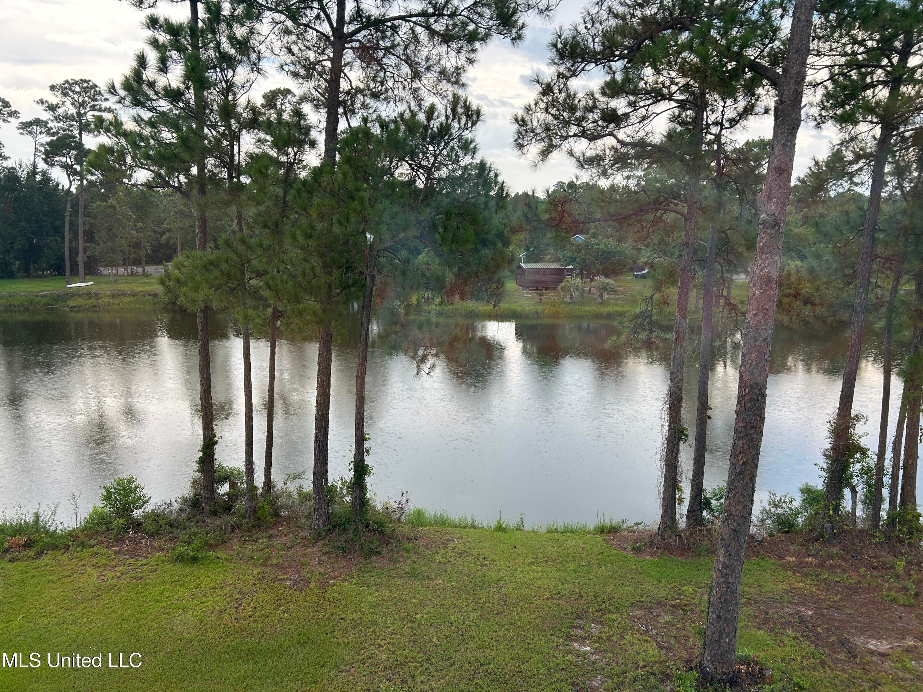 321 Lac Bleu Avenue