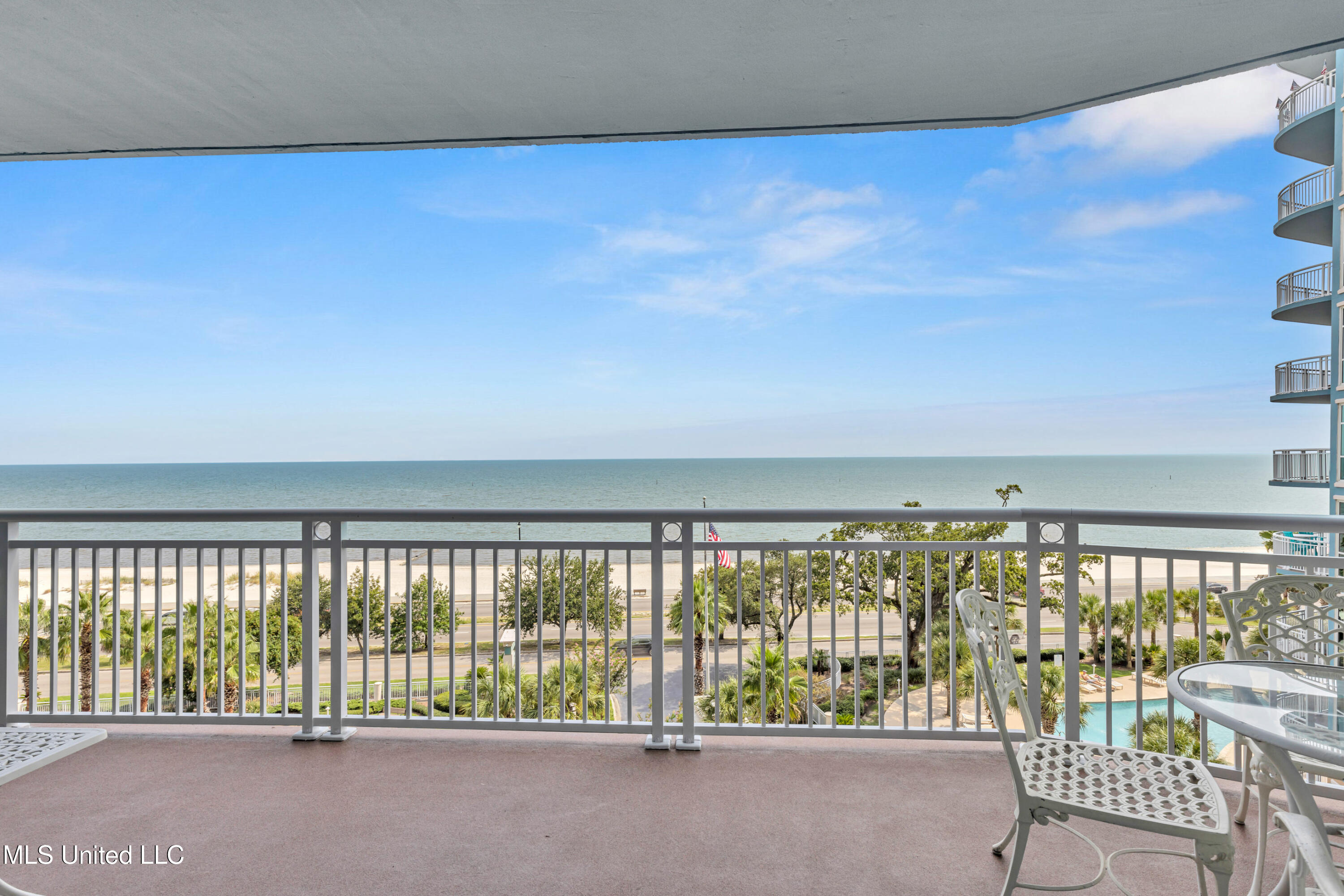 2230 Beach Drive #607, Gulfport, Mississippi image 6