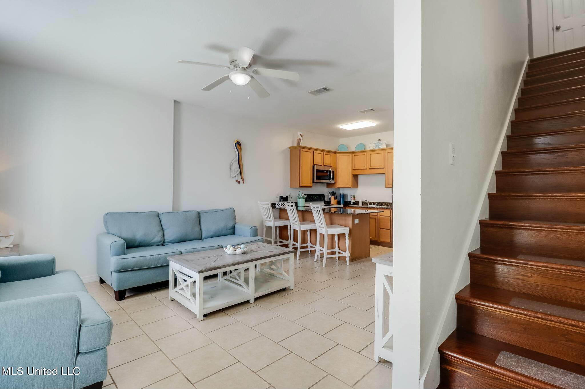 1281 Century Oaks Drive #C, Gulfport, Mississippi image 6