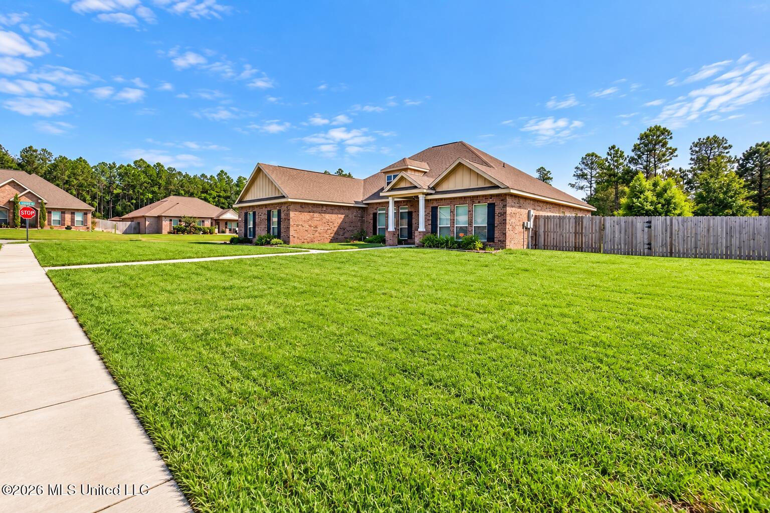 13438 Mayfair Lane - Photo 4