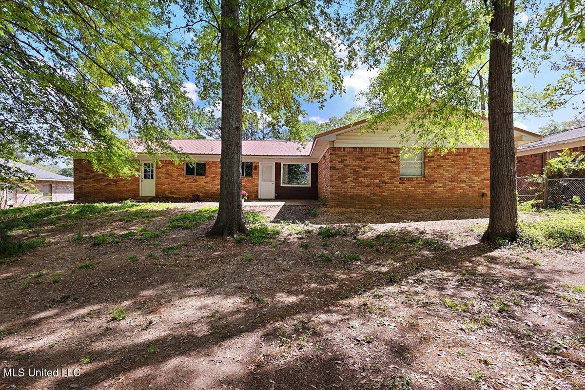908 Live Oak Drive, Clinton, Mississippi image 26