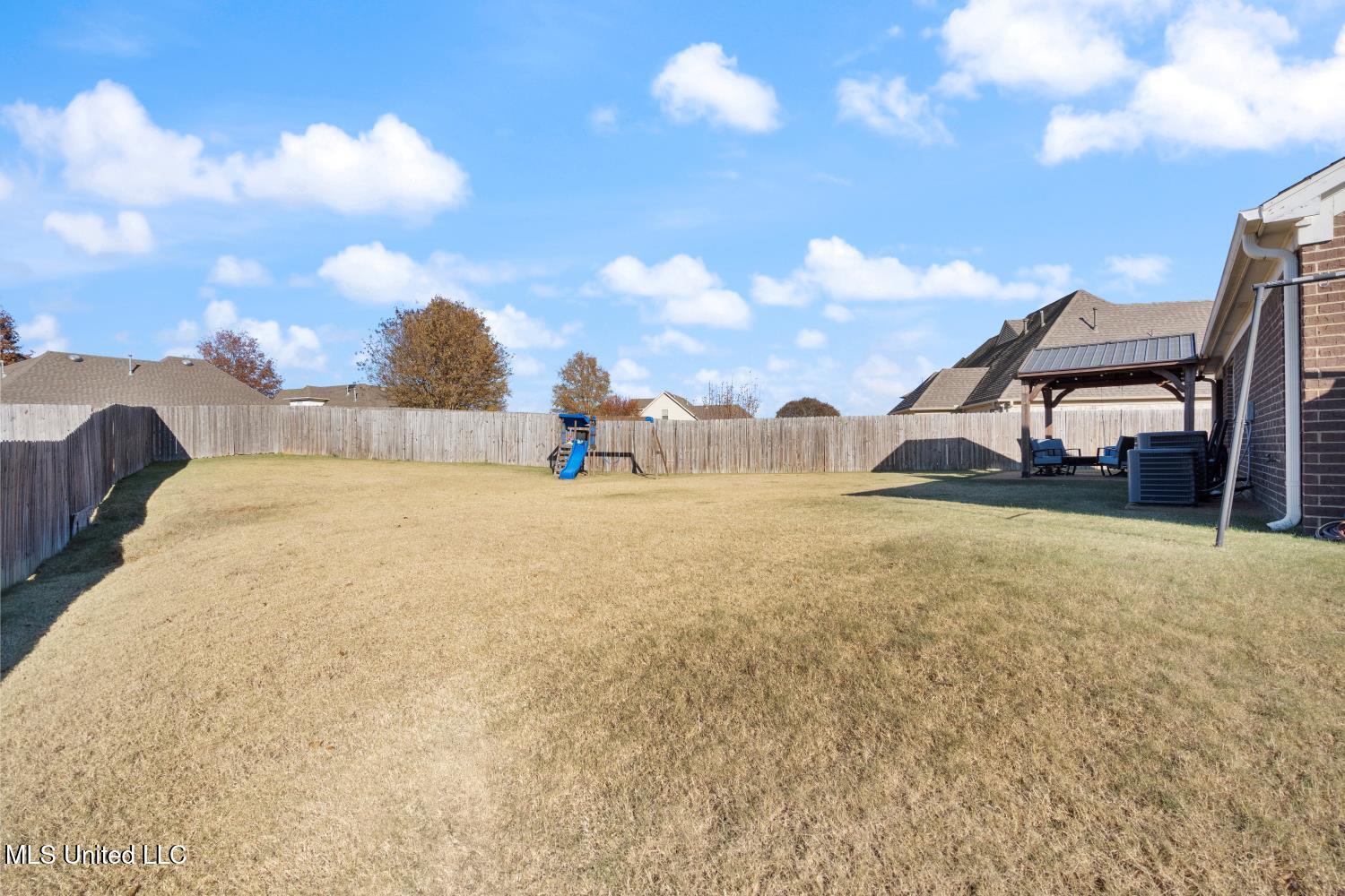 2692 Molly Lane, Southaven, Mississippi image 17