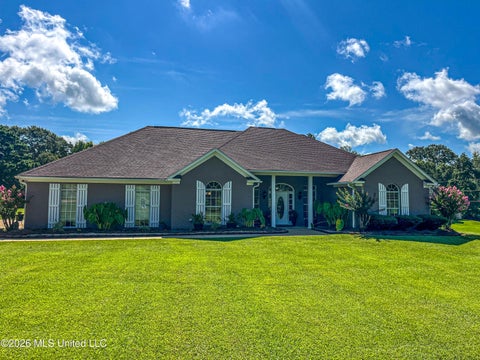 Homes For Sale - 1930 Suzanna Drive<br/> Raymond, MS 39154