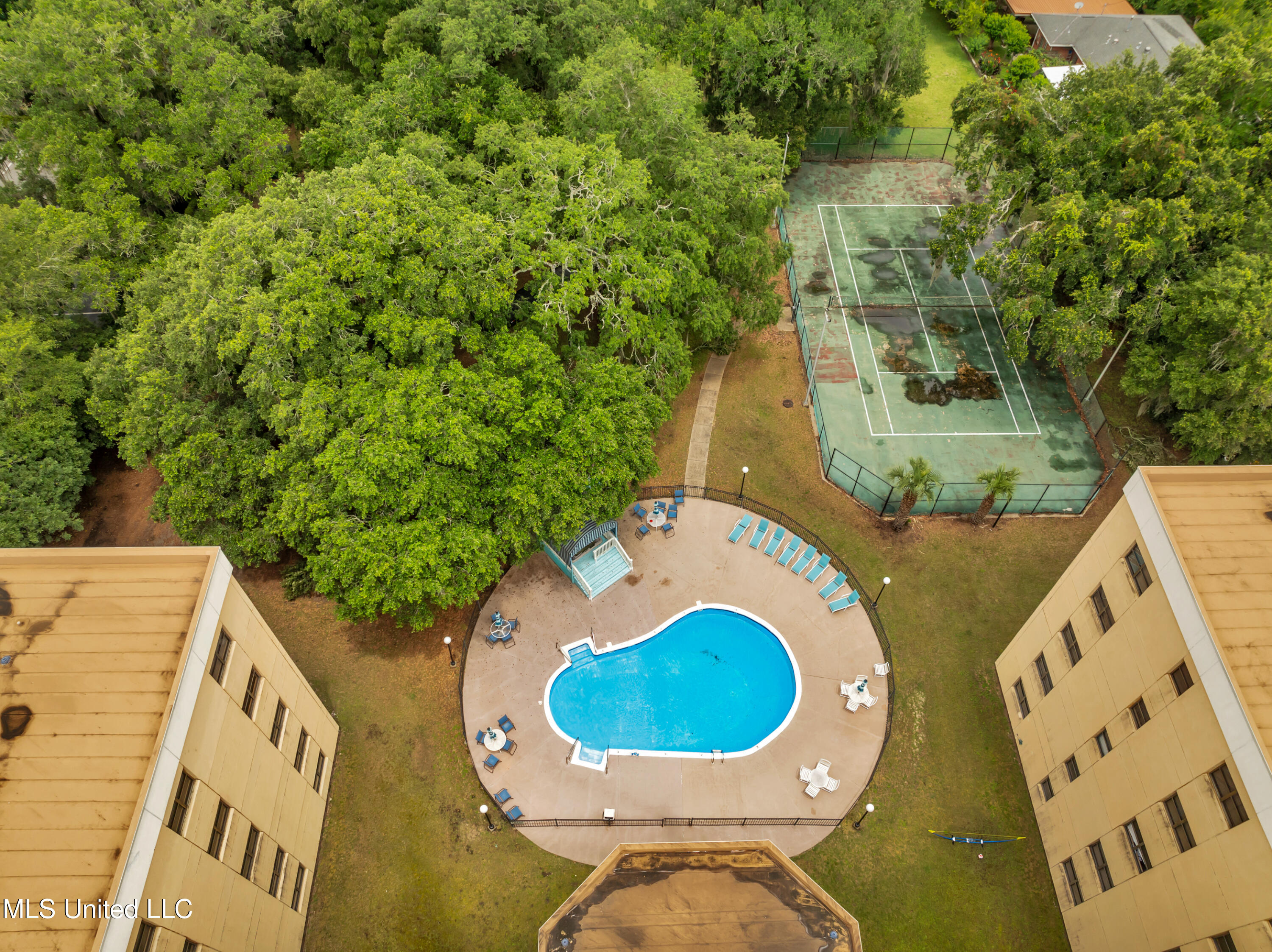 1130 Beach Boulevard #503, Biloxi, Mississippi image 6