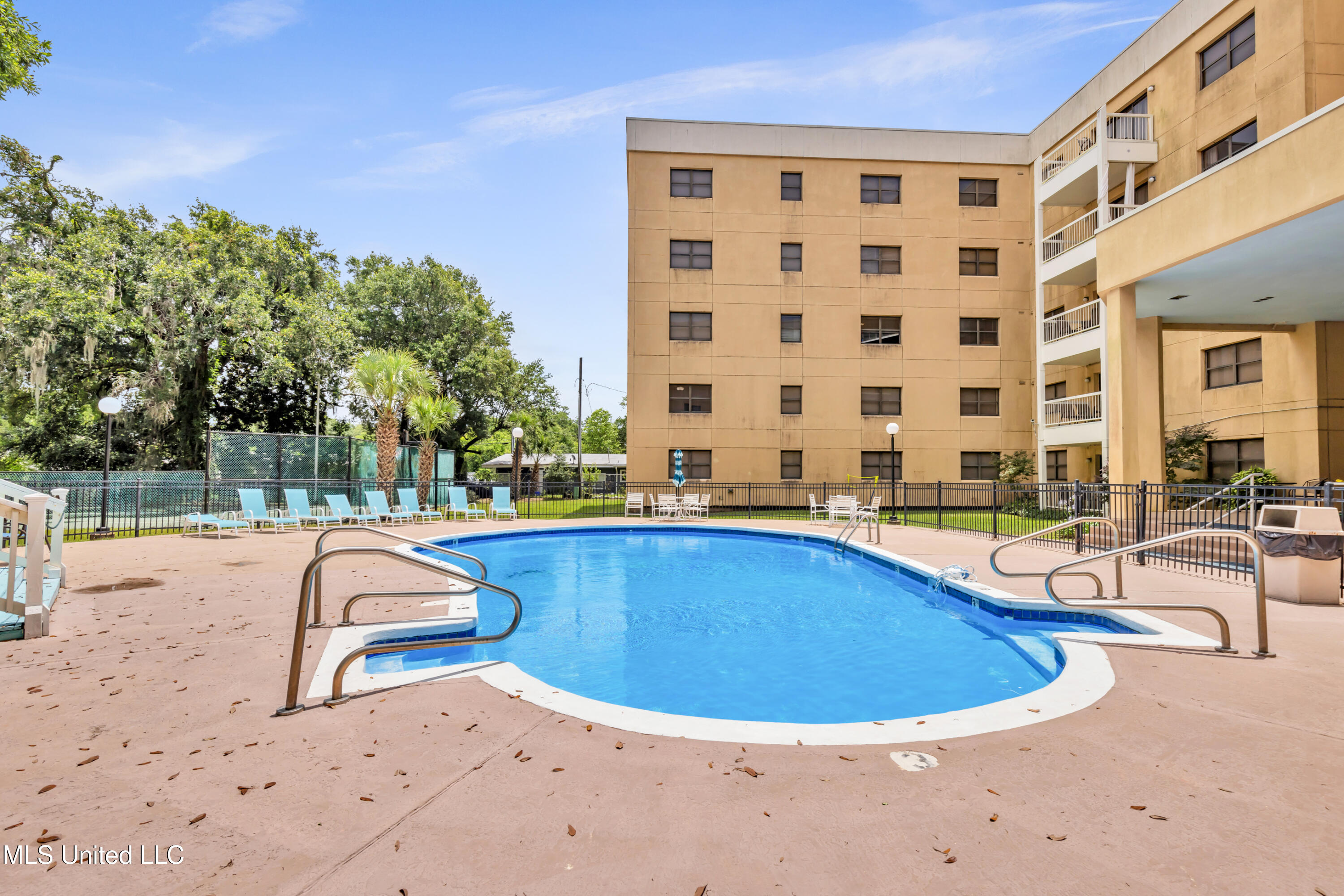 1130 Beach Boulevard #503, Biloxi, Mississippi image 13