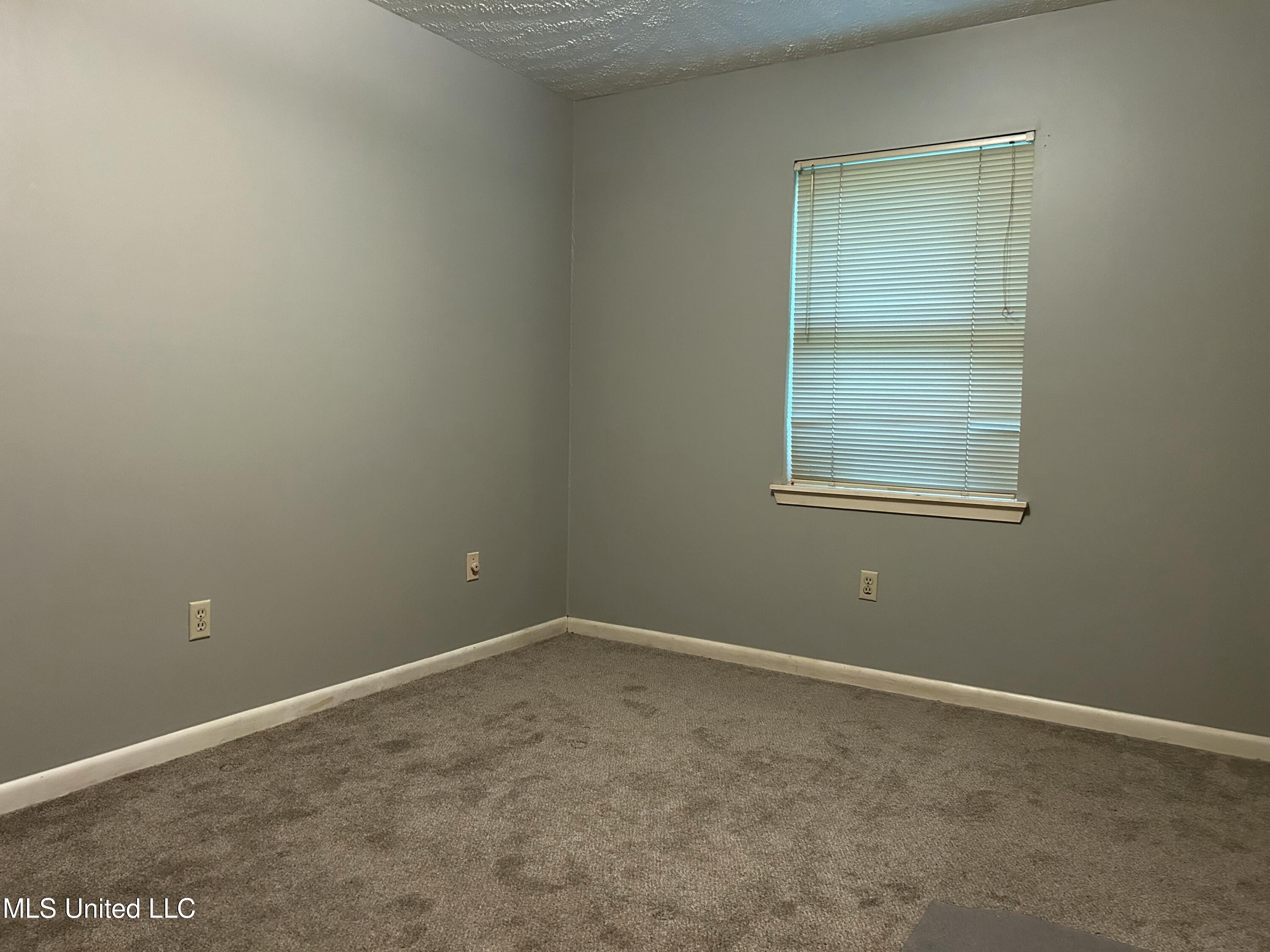 1260 Greenbriar Street, Jackson, Mississippi image 13
