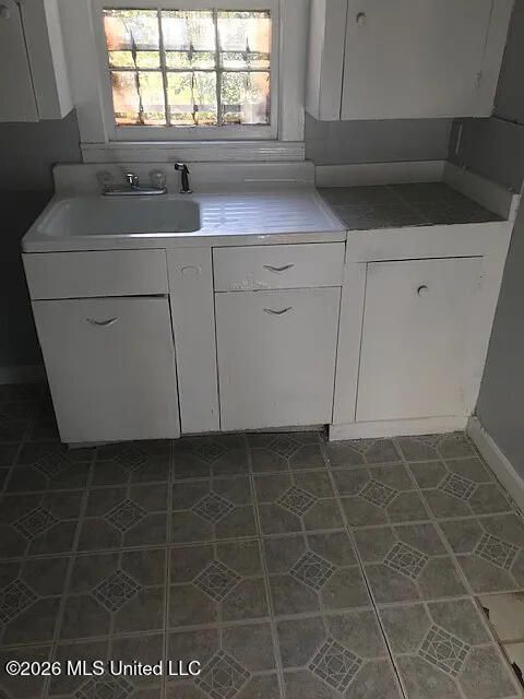 Homes For Sale - 2307 Mobile Avenue<br/> Jackson, MS 39213