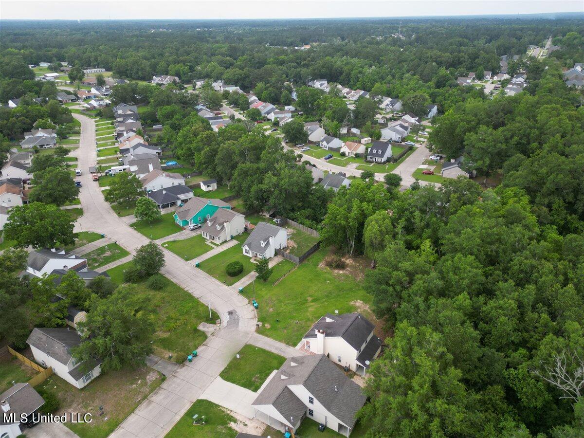 13408 Locust Hill Drive, Gulfport, Mississippi image 35