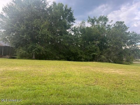 Vacant Land For Sale - LOT 156 Players Cove<br/> Gautier, MS 39553