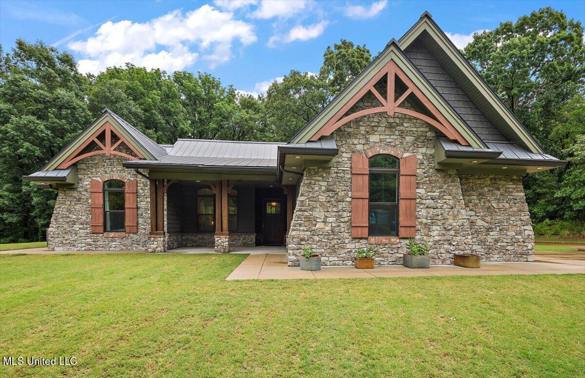 4676 W Star Landing Road, Nesbit, Mississippi image 1