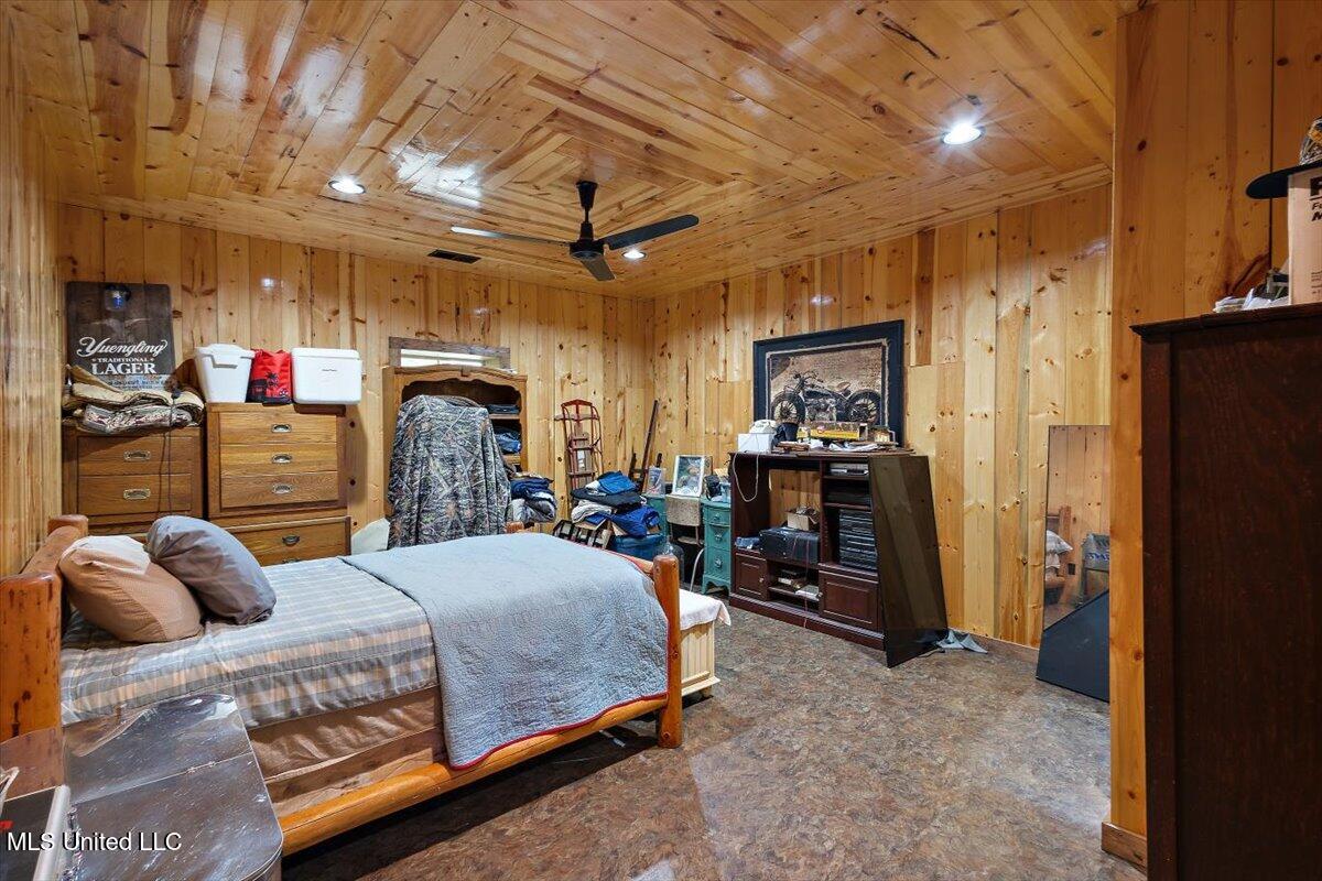 4676 W Star Landing Road, Nesbit, Mississippi image 37