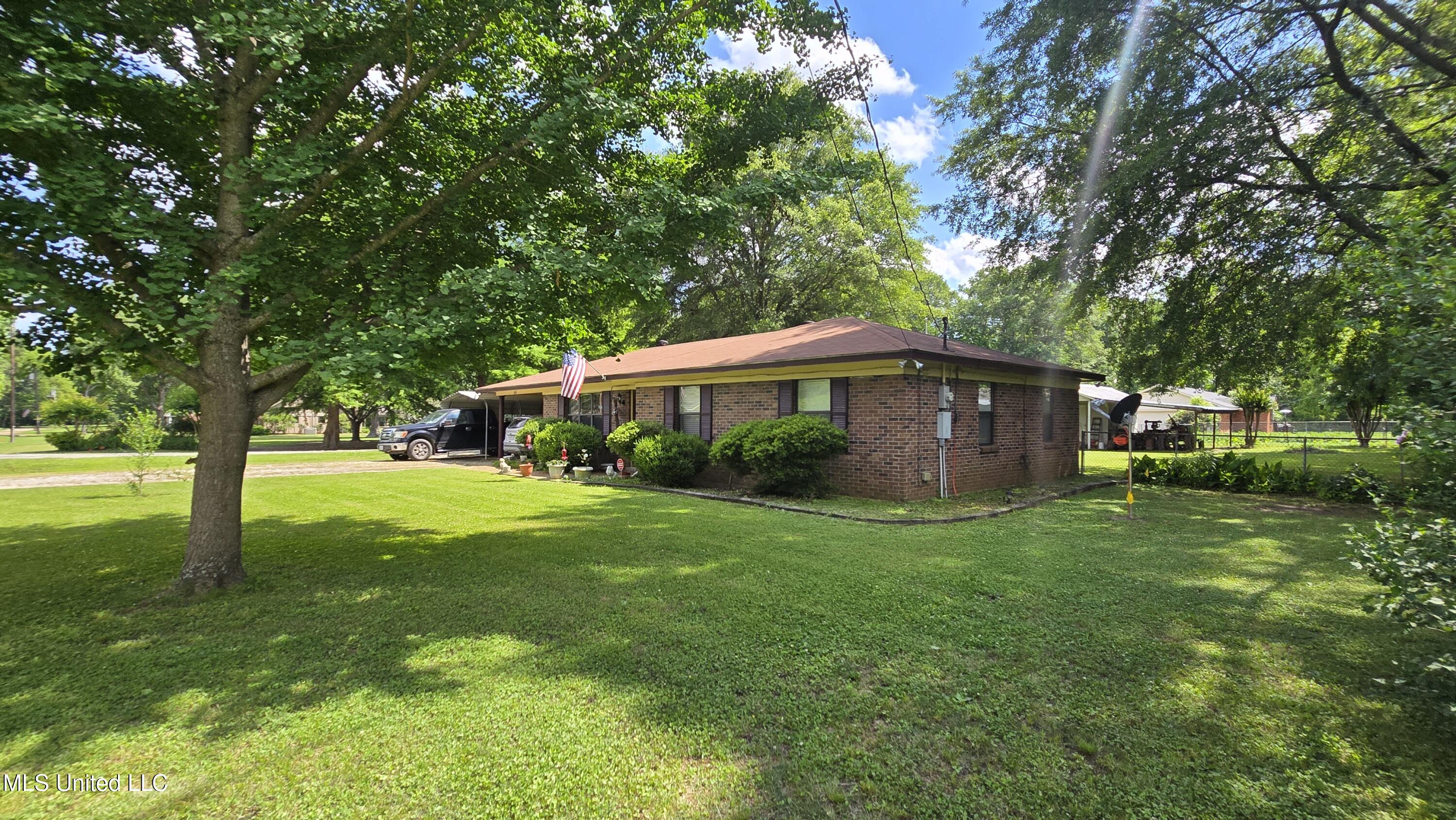 308 Walnut Street, Benoit, Mississippi image 1
