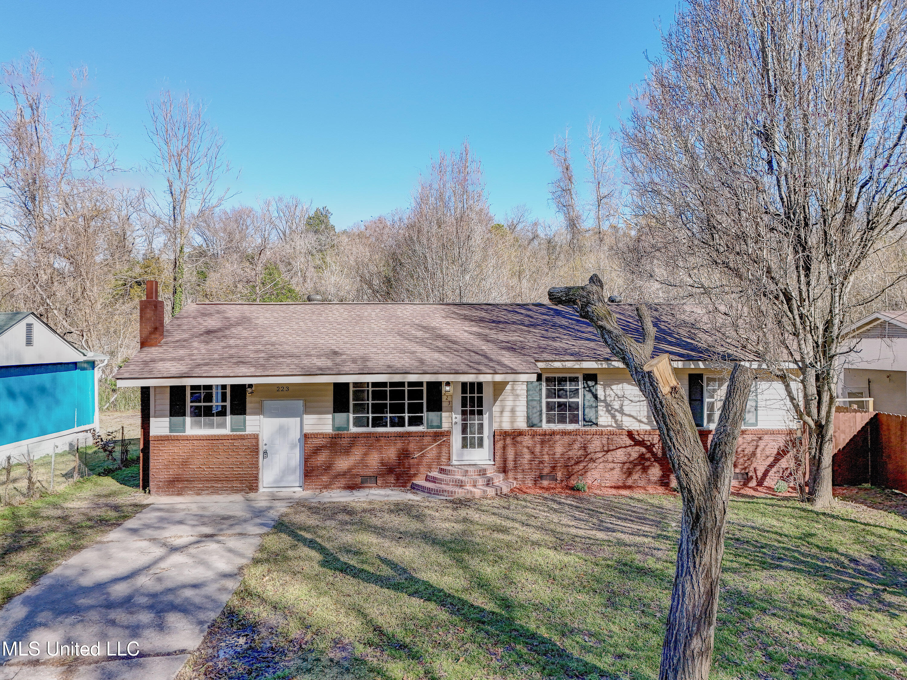 223 Second Avenue, Vicksburg, Mississippi image 1