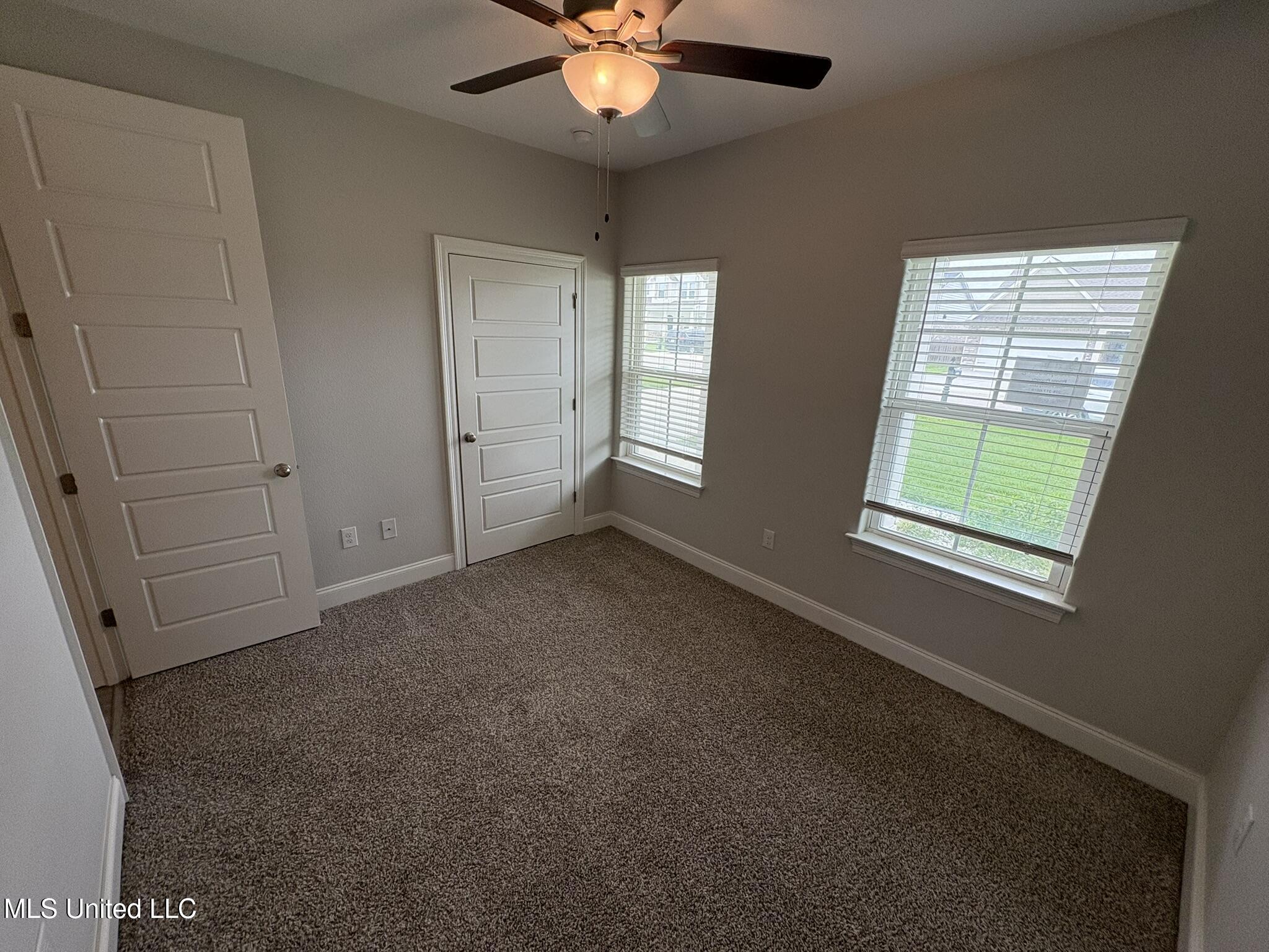 10443 W Landon Green Circle, Gulfport, Mississippi image 18