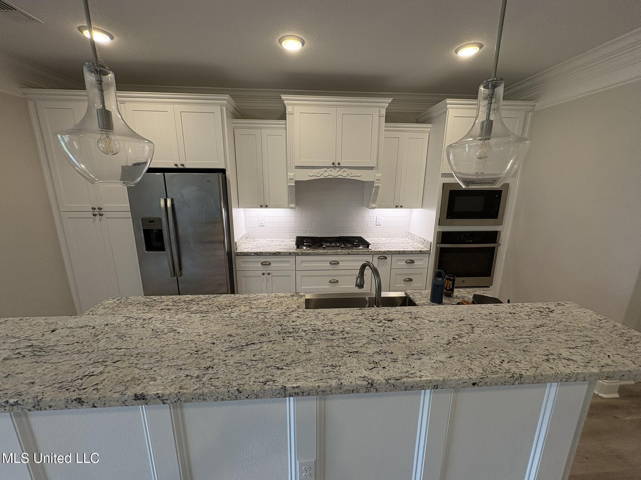 10443 W Landon Green Circle, Gulfport, Mississippi image 5