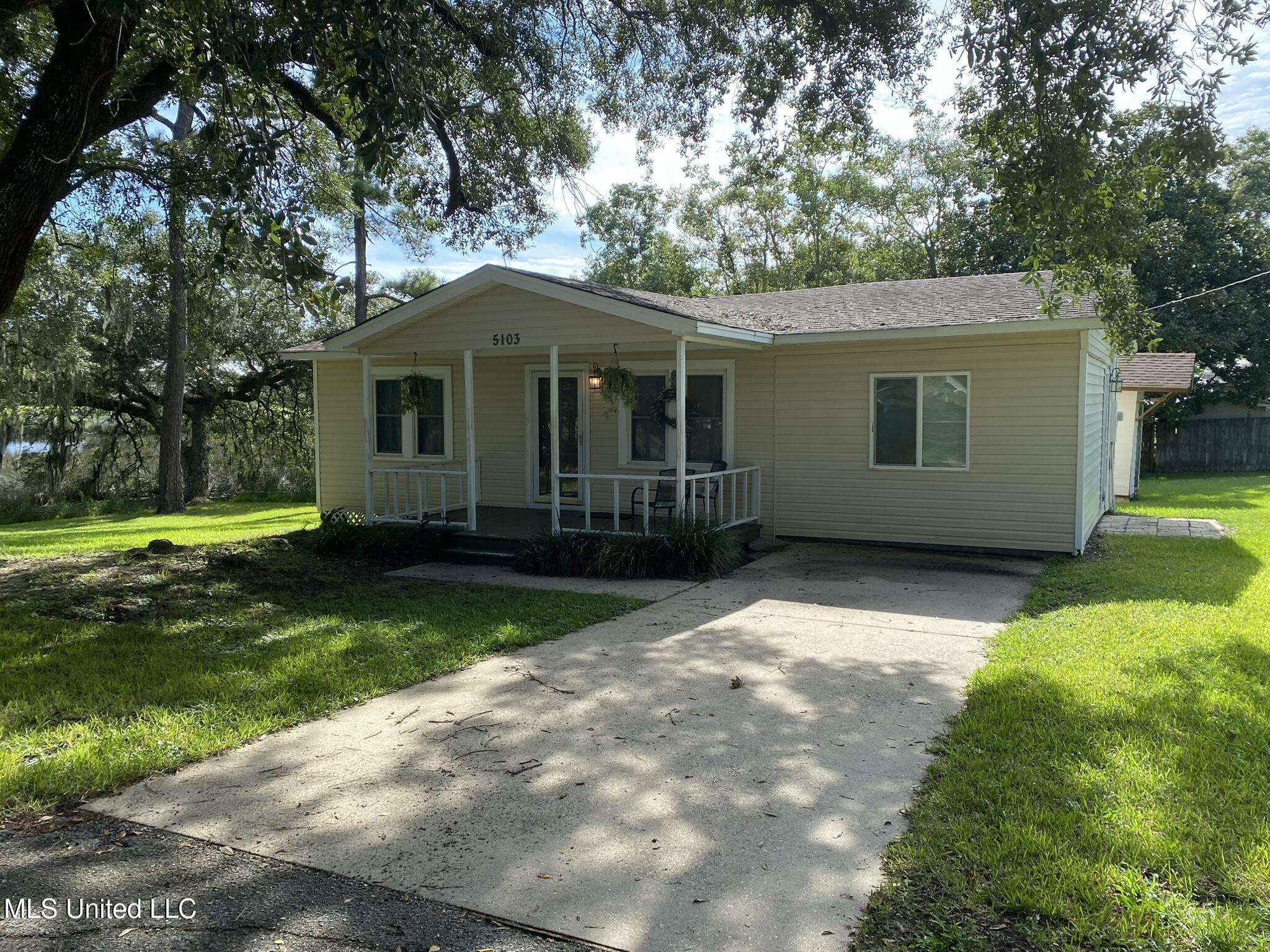 Pascagoula, Mississippi 39567, United States, 2 Bedrooms Bedrooms, ,1 BathroomBathrooms,Residential,Pending,182458 Pascagoula, Mississippi 39567, United States, 2 Bedrooms Bedrooms, ,1 BathroomBathrooms,Residential,Pending,182458