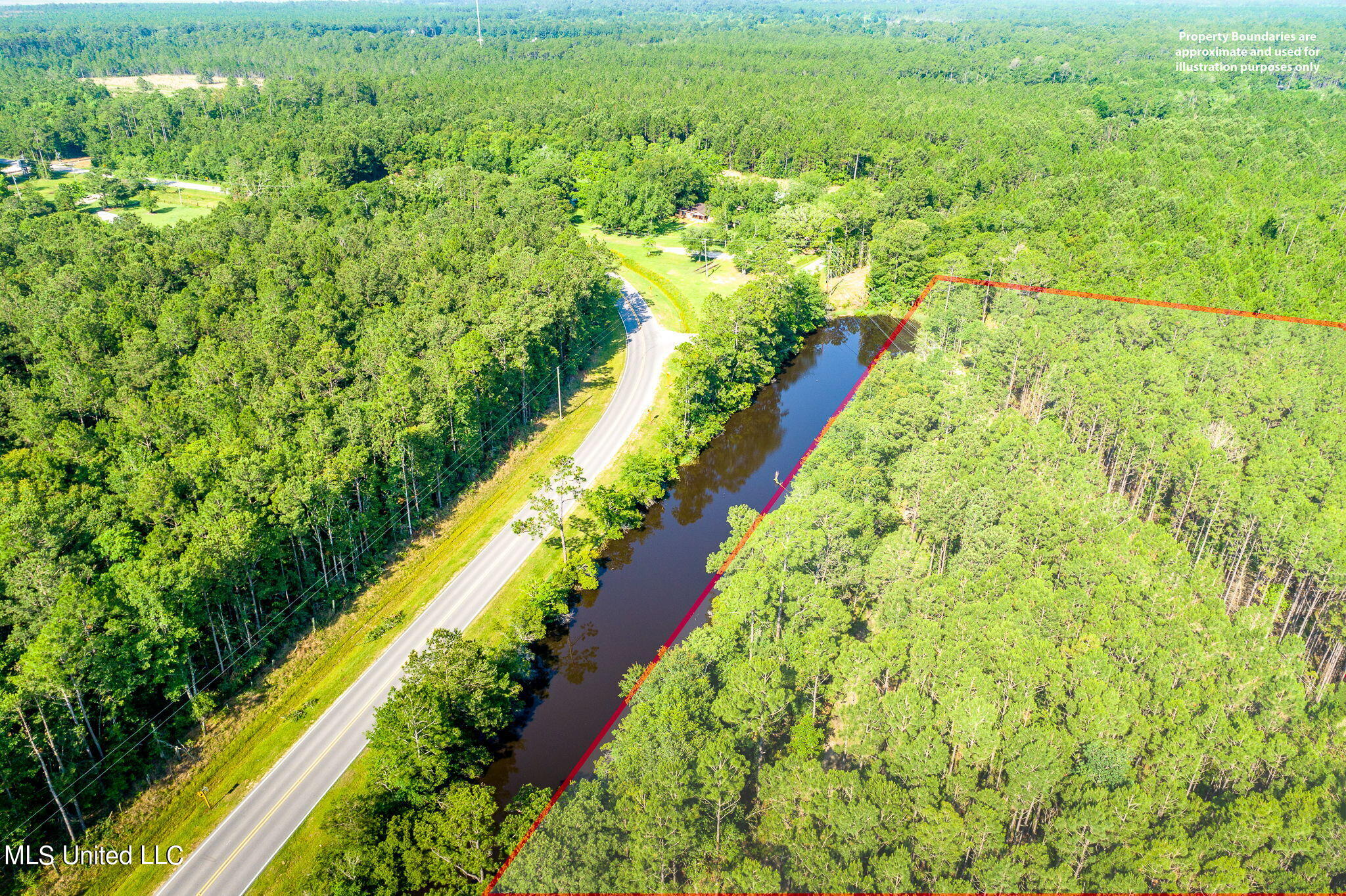 Lower Bay Road, Bay Saint Louis, Mississippi image 17