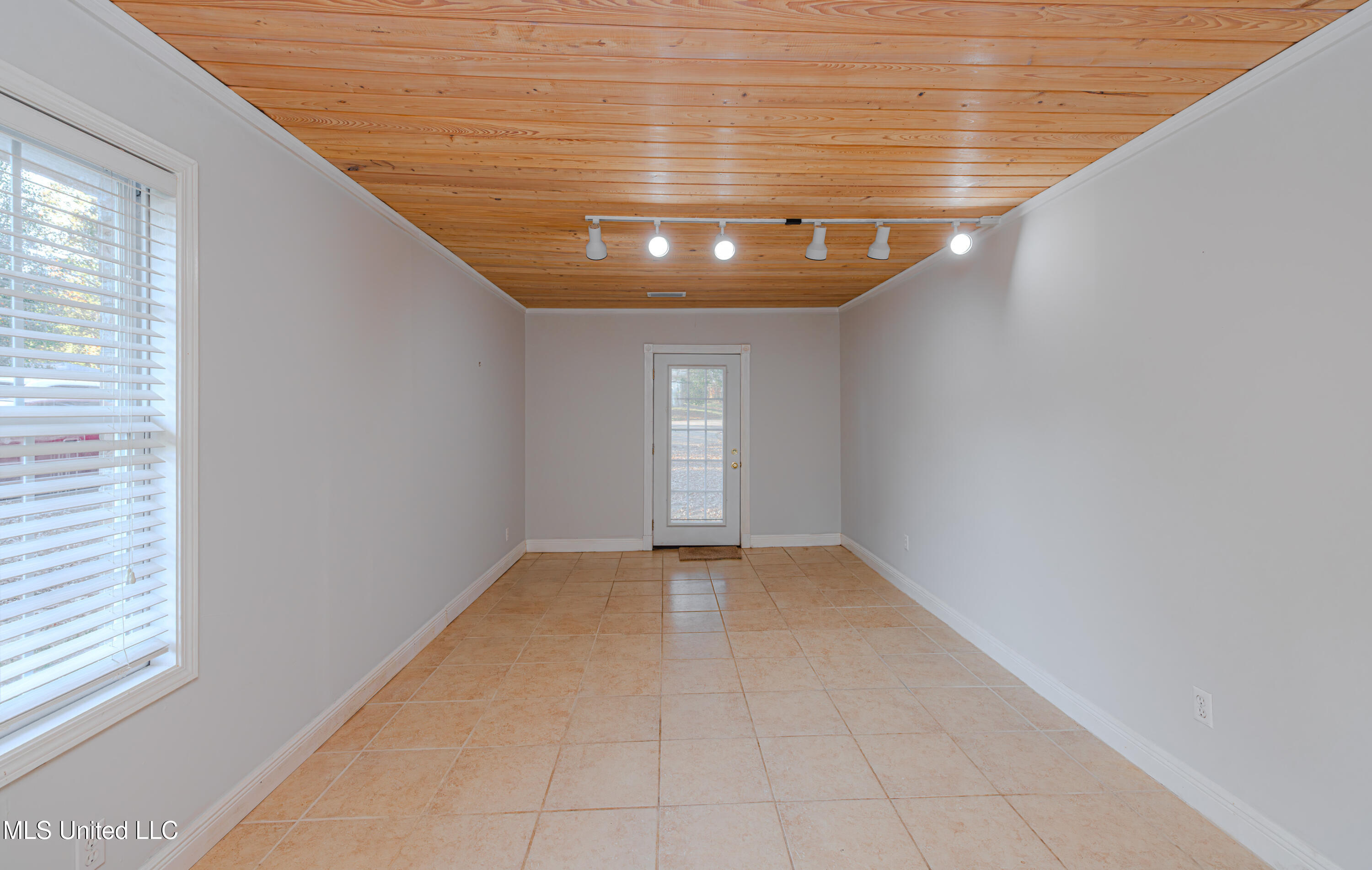 Clinton, Mississippi 39056, United States, 4 Bedrooms Bedrooms, ,2 BathroomsBathrooms,Residential,Active,248675