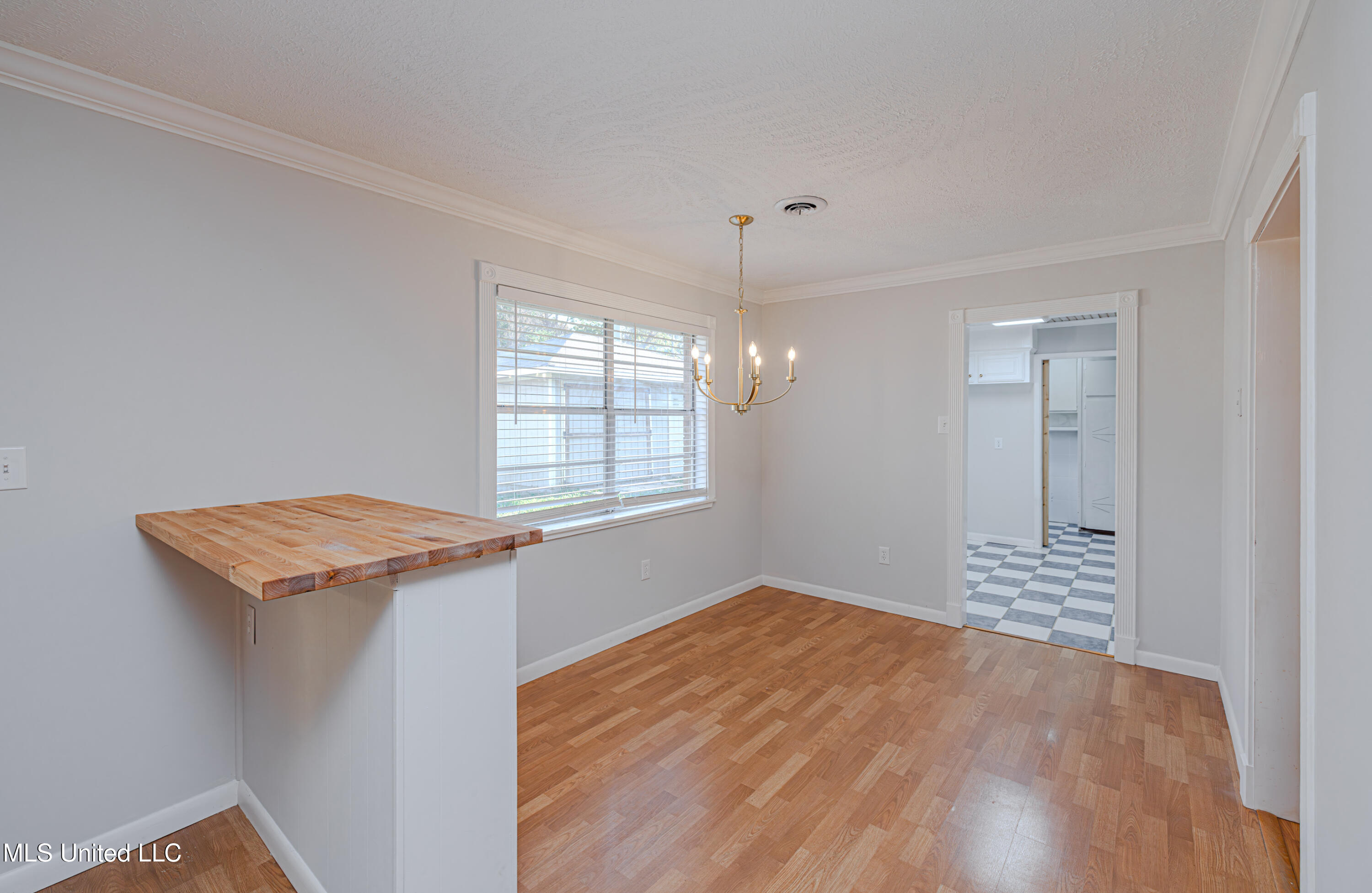 Clinton, Mississippi 39056, United States, 4 Bedrooms Bedrooms, ,2 BathroomsBathrooms,Residential,Active,248675