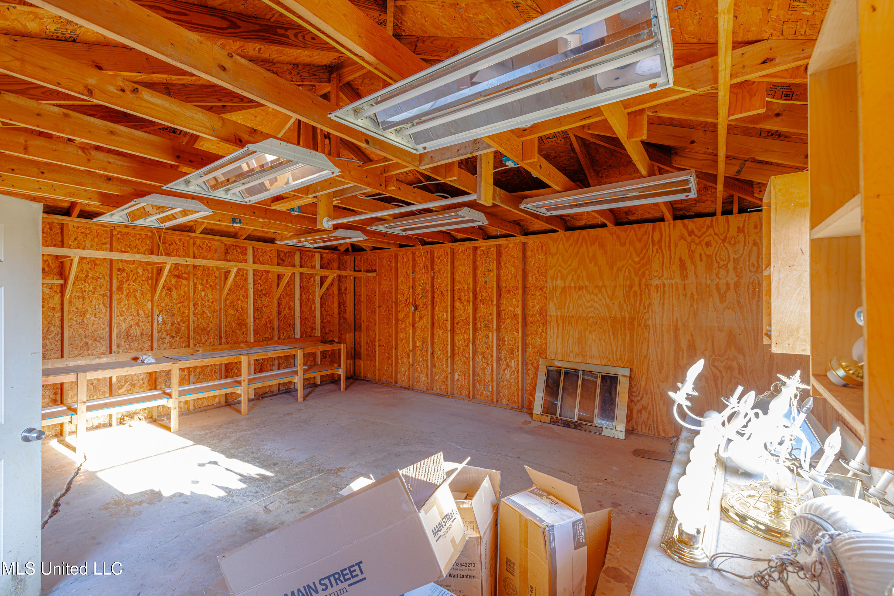 Clinton, Mississippi 39056, United States, 4 Bedrooms Bedrooms, ,2 BathroomsBathrooms,Residential,Active,248675