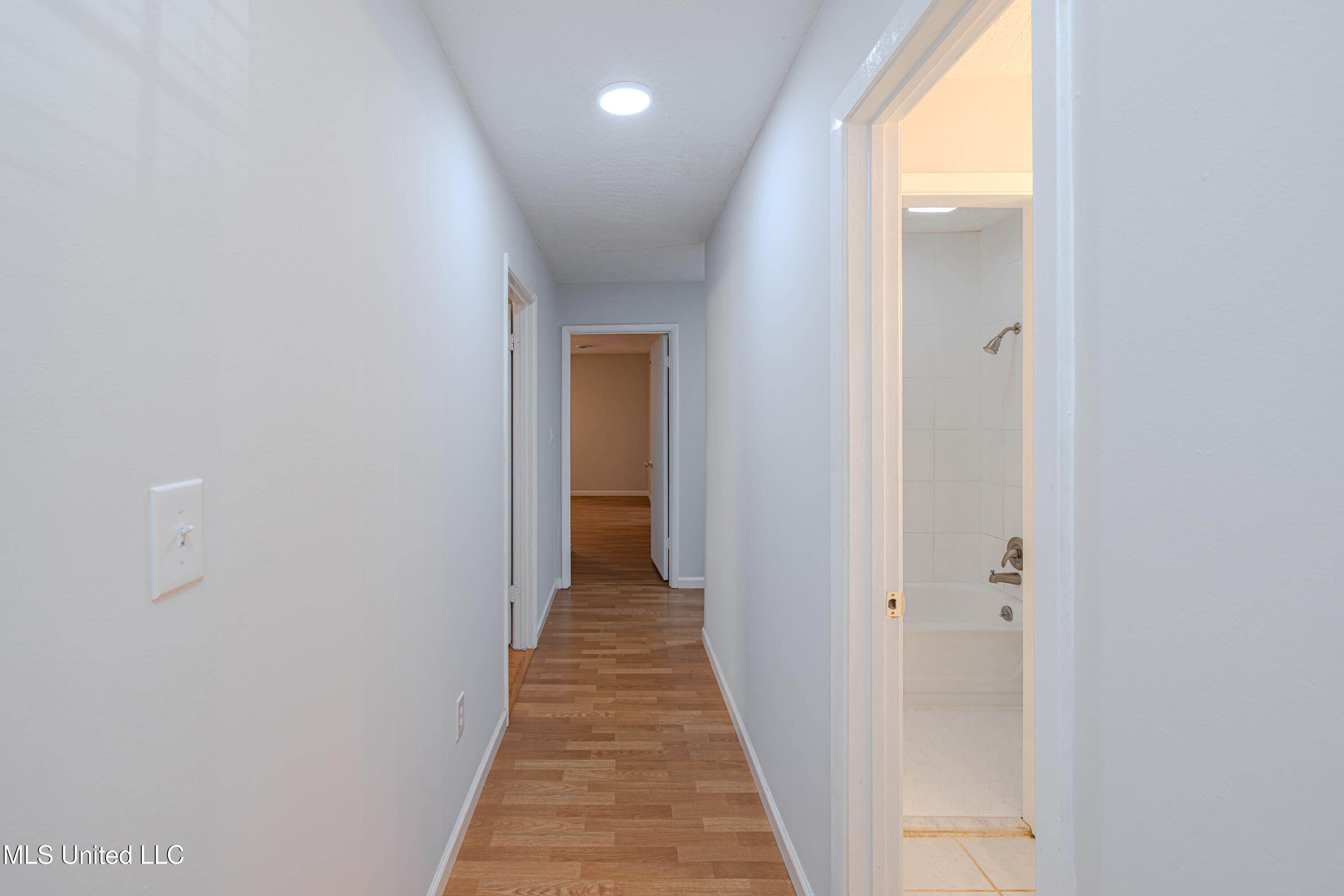 Clinton, Mississippi 39056, United States, 4 Bedrooms Bedrooms, ,2 BathroomsBathrooms,Residential,Active,248675