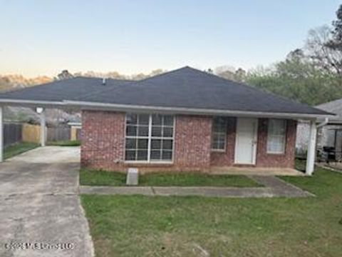 Homes For Sale - 1556 Chelsea Lane<br/> Richland, MS 39218