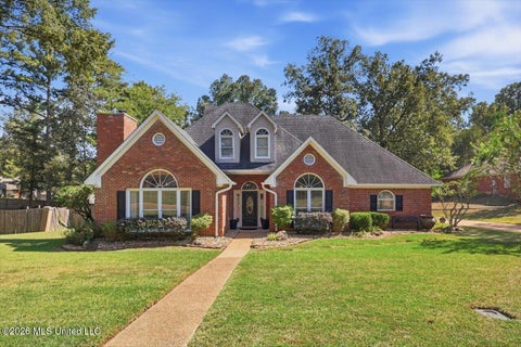 Homes For Sale - 108 Kenbridge Lane<br/> Madison County, Madison, MS 39110