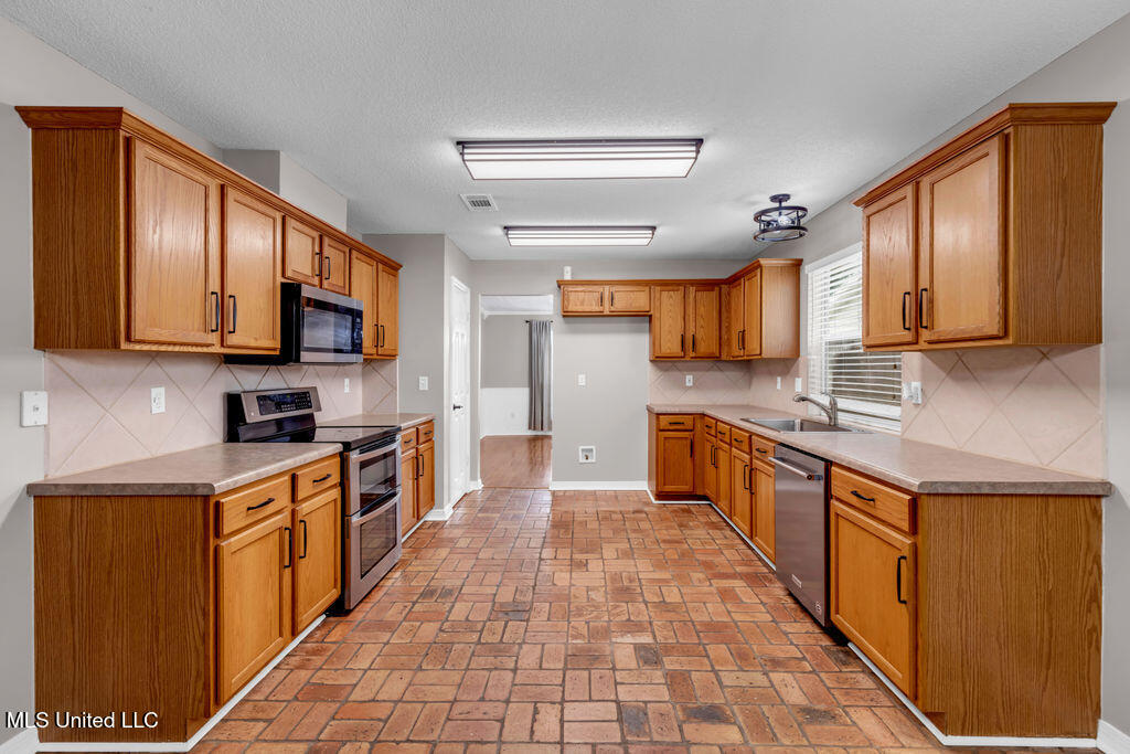 10563 Steeplechase Drive, Gulfport, Mississippi image 16
