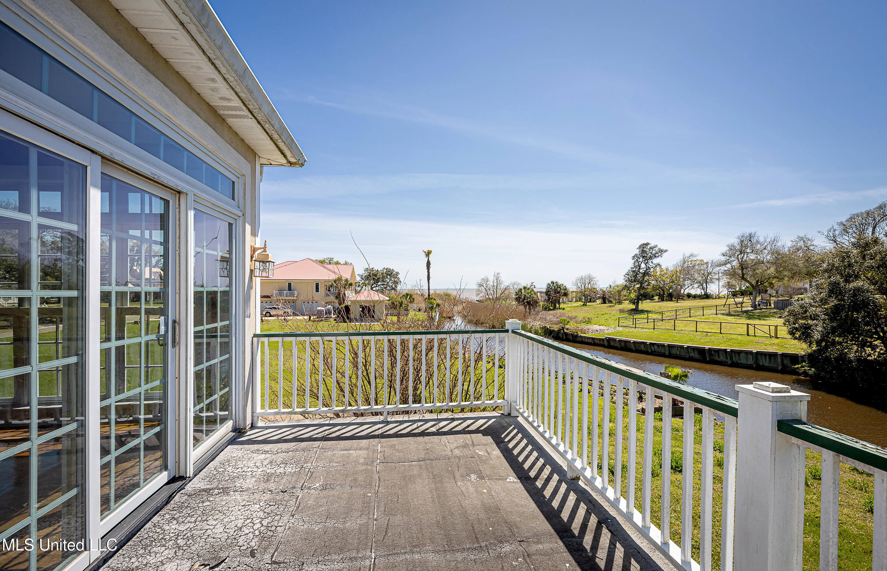 1401 Ladnier Road, Gautier, Mississippi image 19