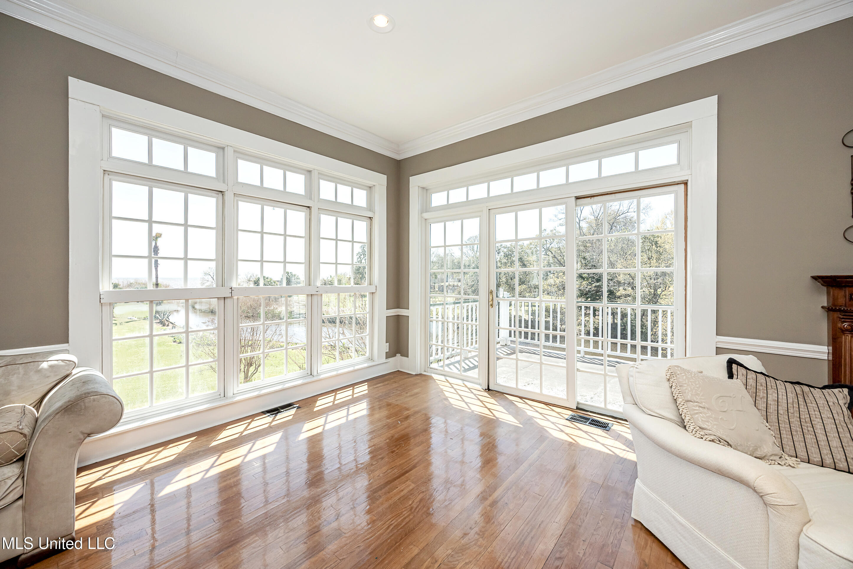 1401 Ladnier Road, Gautier, Mississippi image 23