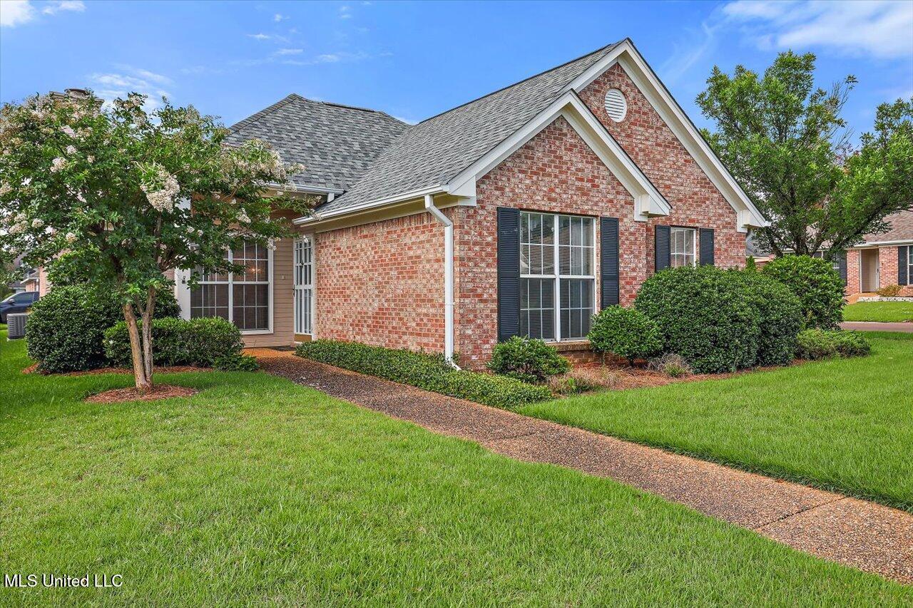 405 Tahoe Drive, Pearl, Mississippi image 2