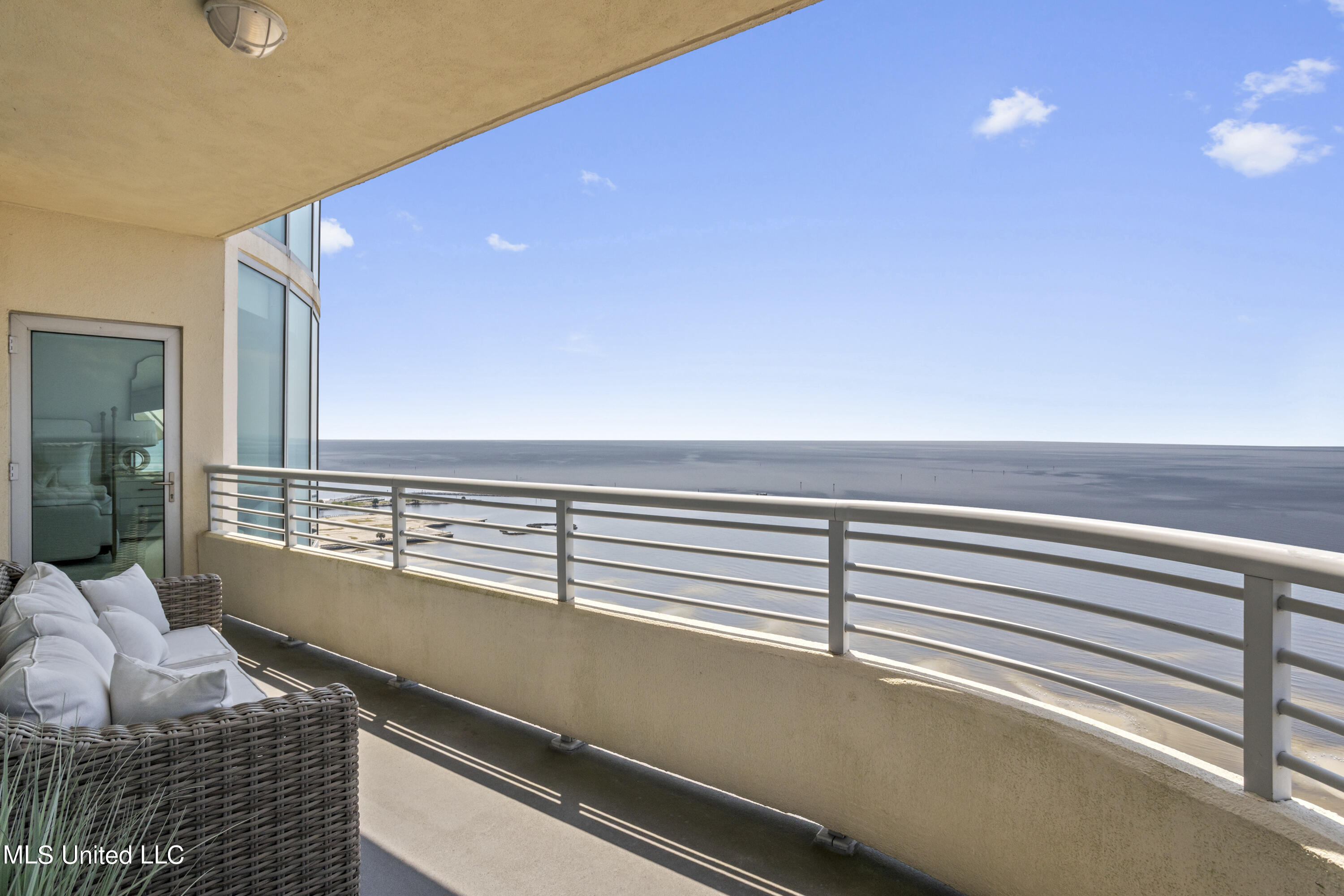 2060 Beach Boulevard #1504, Biloxi, Mississippi image 44