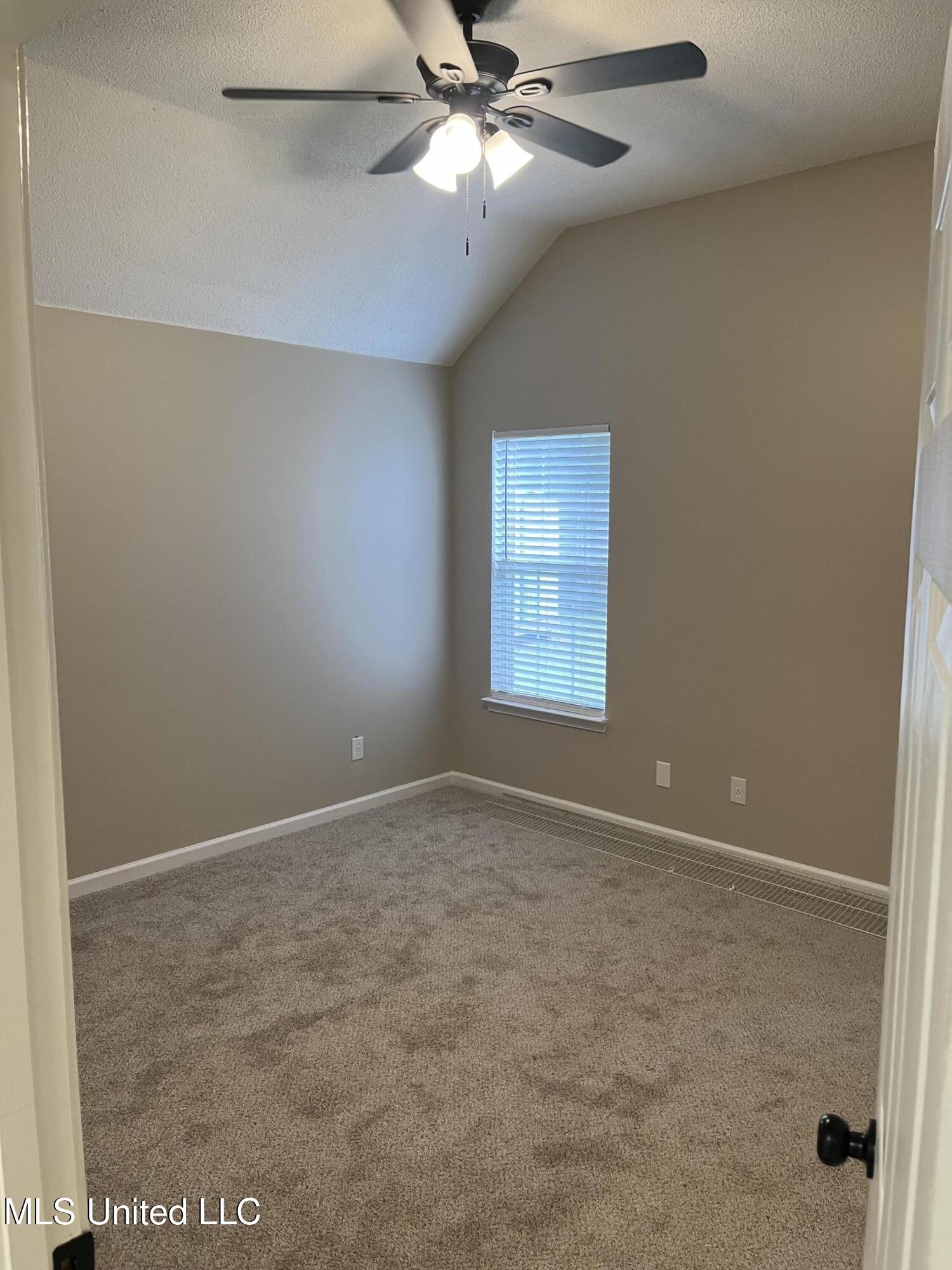 5793 Steffani Drive, Southaven, Mississippi image 10