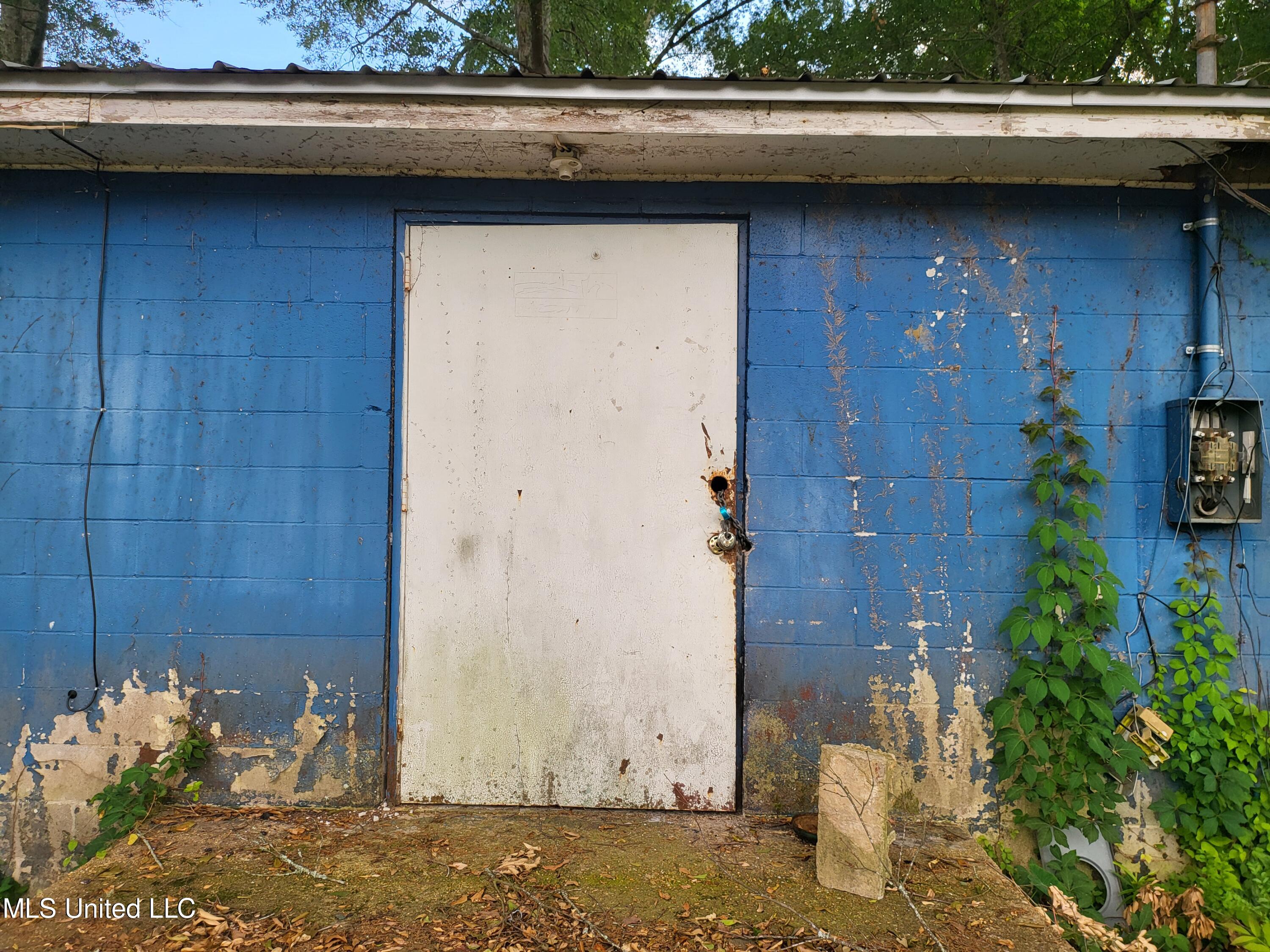 1007 Nelson Avenue, McComb, Mississippi image 1