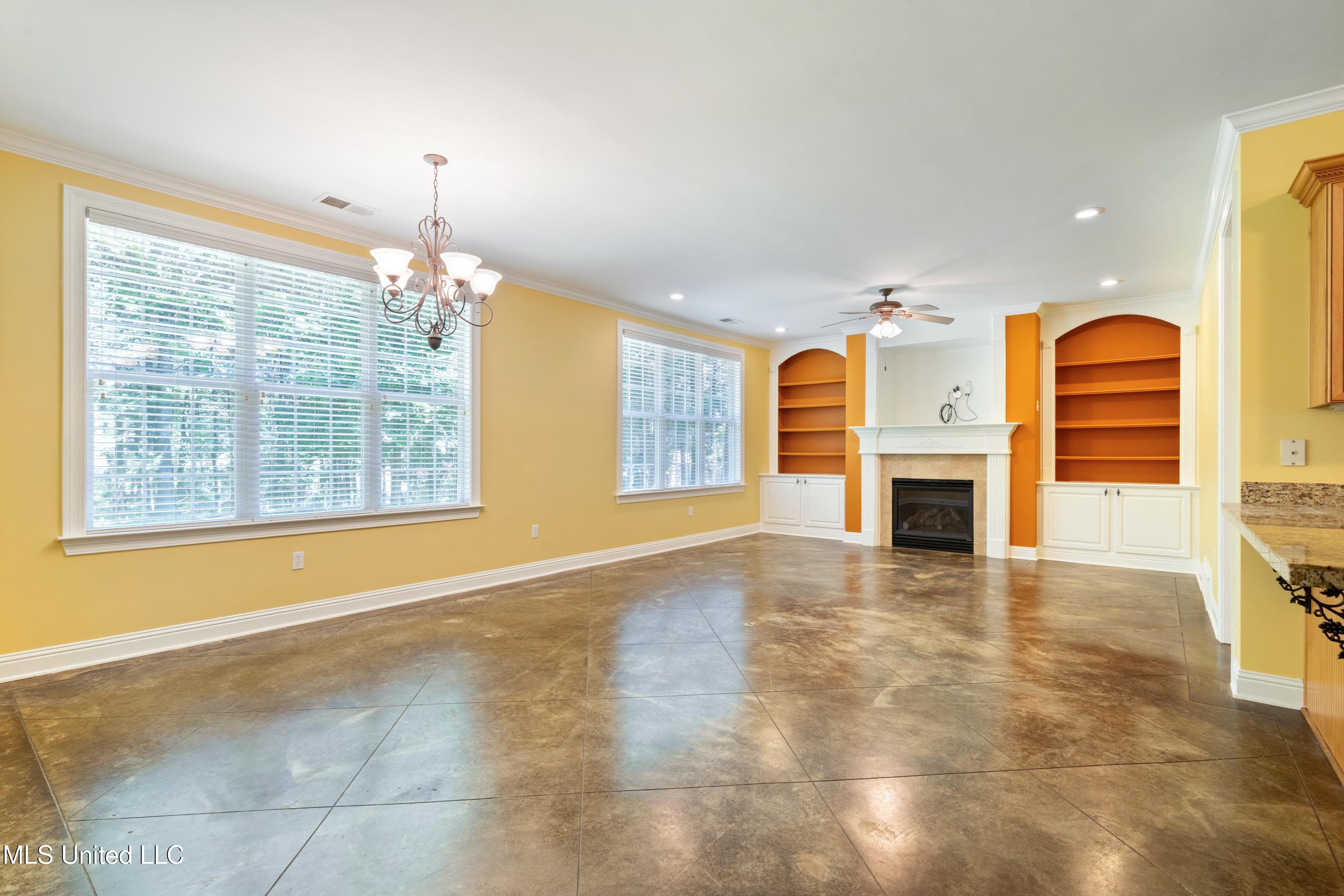 7672 N Rigmoore Point, Olive Branch, Mississippi image 17
