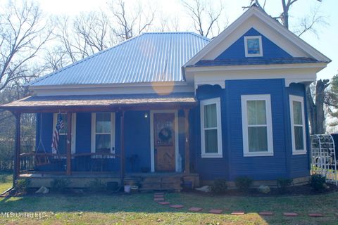 Homes For Sale - 7571 S Siwell Road Drive<br/> Byram, MS 39272