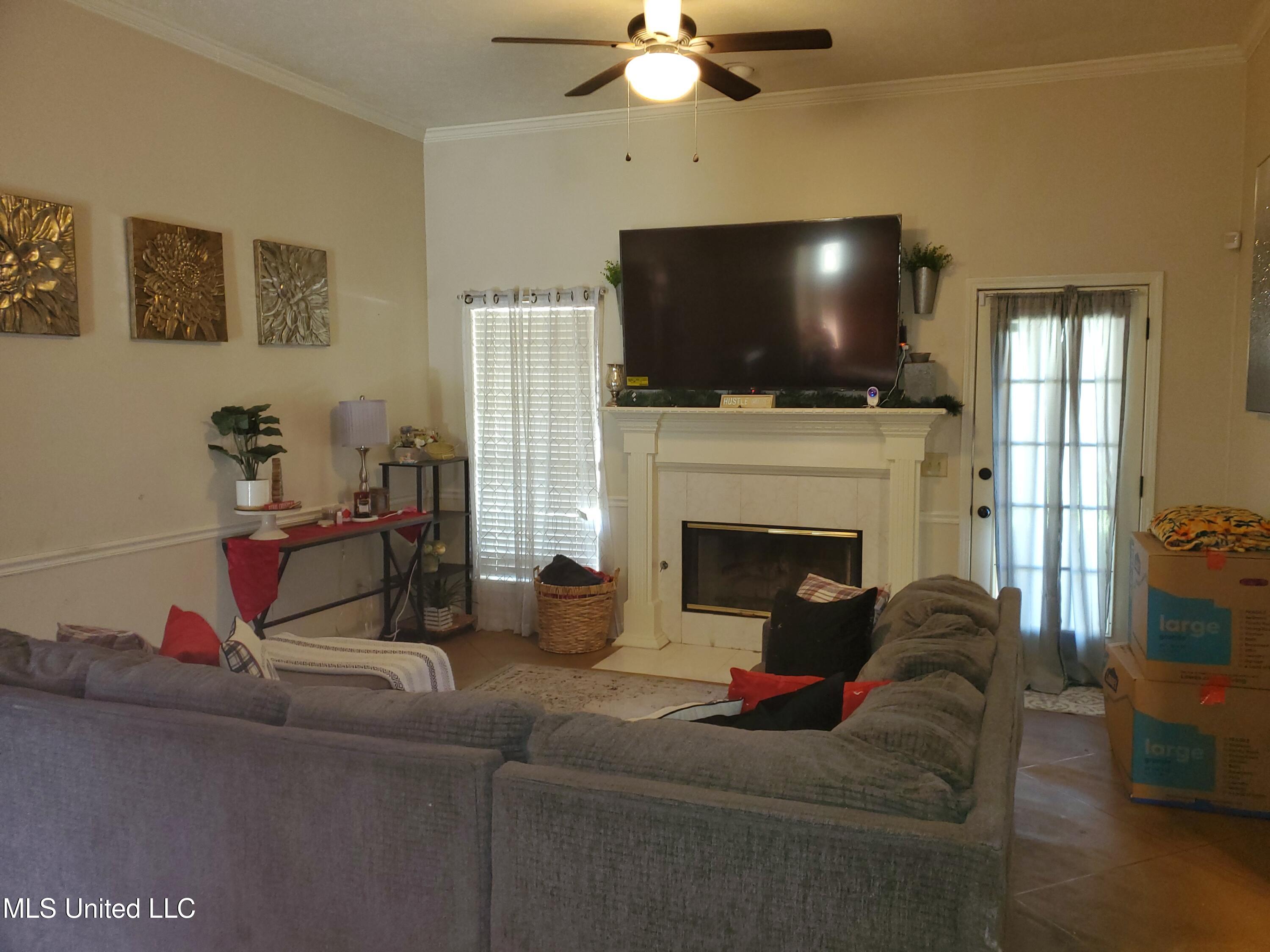 829 Eagles Nest Drive, Byram, Mississippi image 8