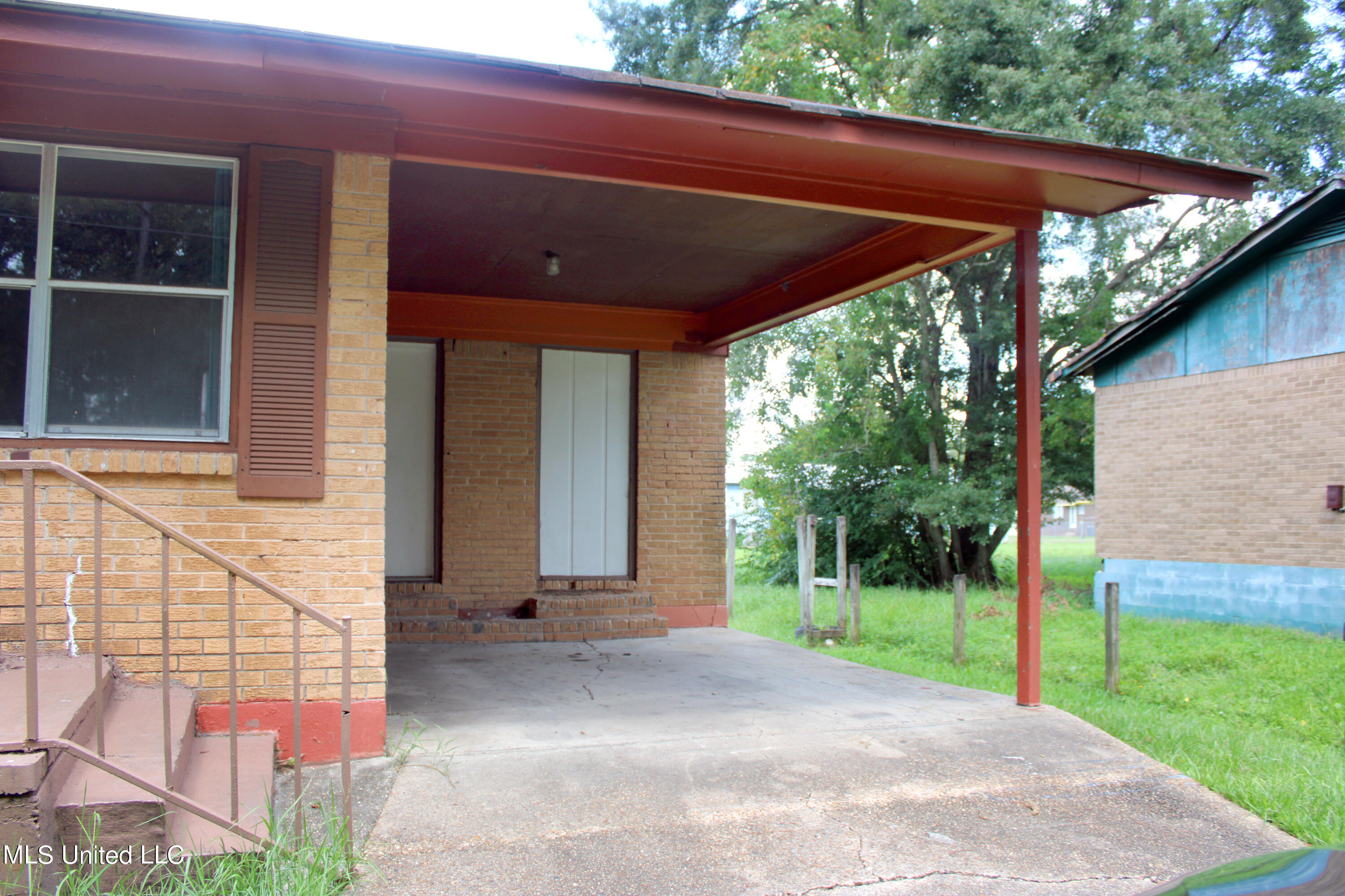 6125 Dora Avenue, Moss Point, Mississippi image 2