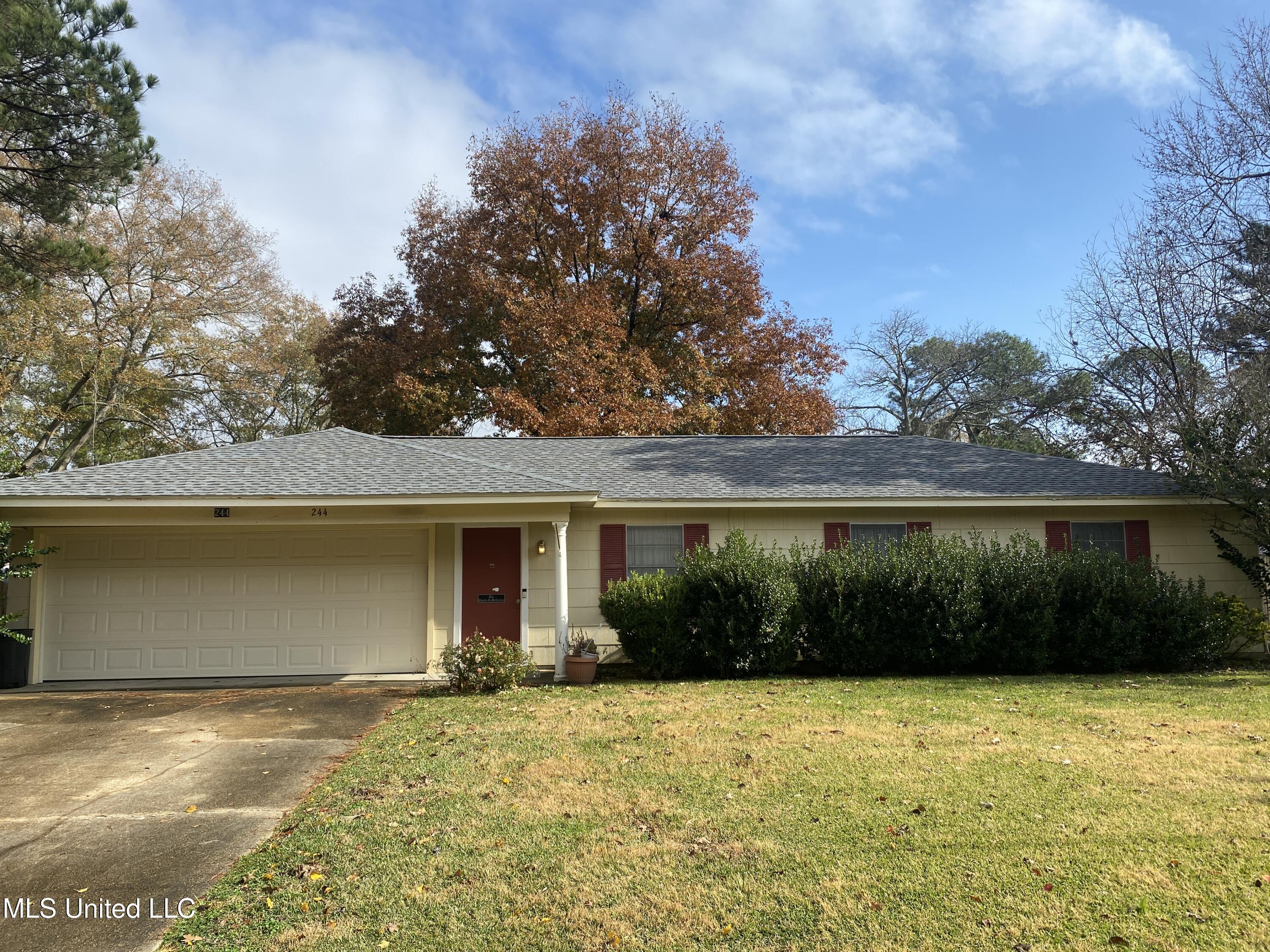 10206 Orchid Magnolia Drive, Gulfport, Mississippi image 1