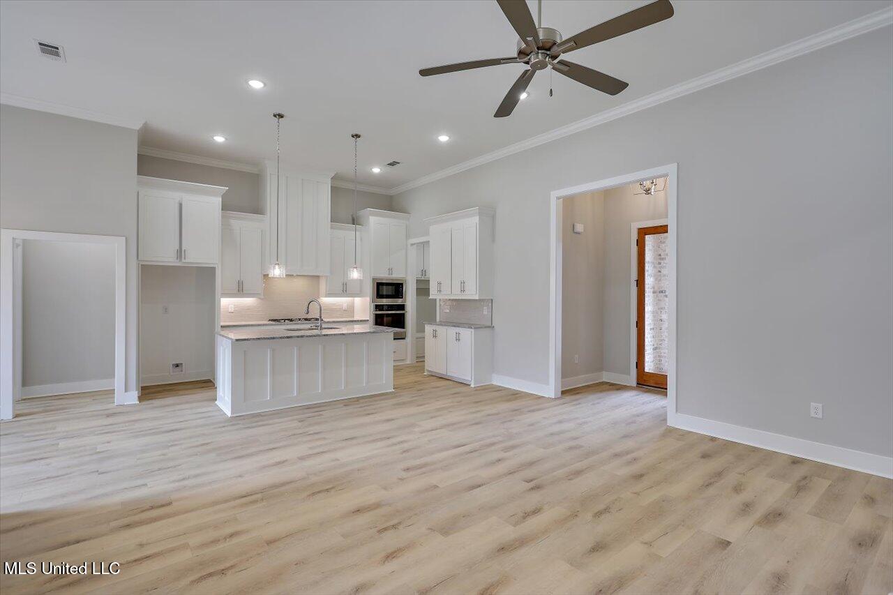 1010 Kensington Drive, Flowood, Mississippi image 7