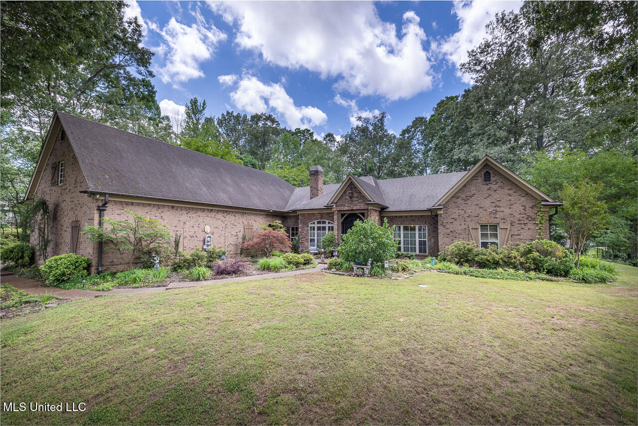 3299 E Woodland Trace Trce, Southaven, Mississippi image 4