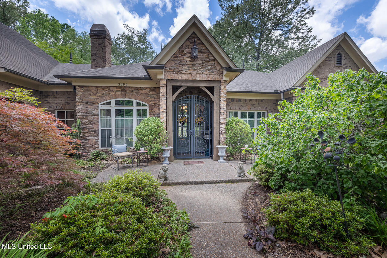 3299 E Woodland Trace Trce, Southaven, Mississippi image 2