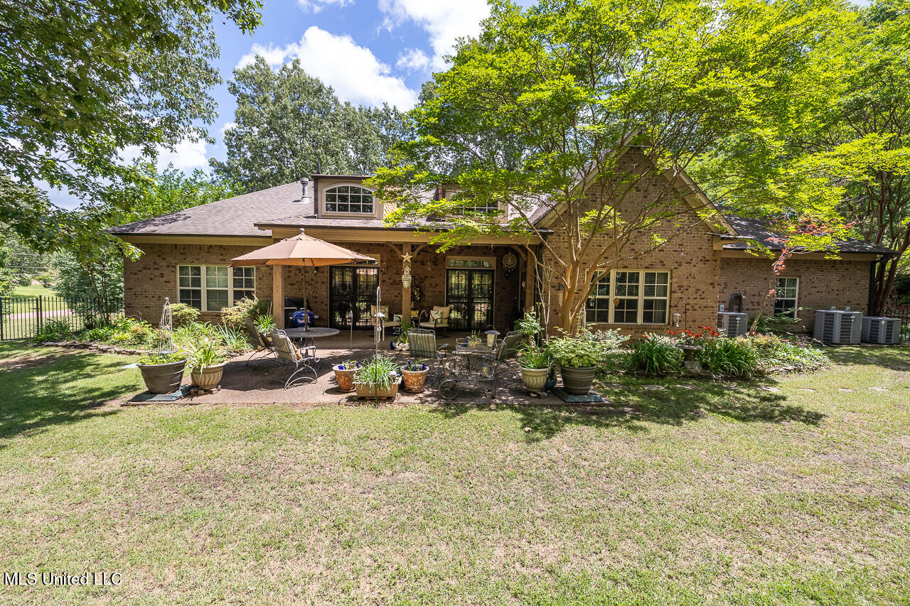 3299 E Woodland Trace Trce, Southaven, Mississippi image 47