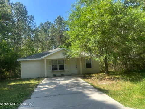 Homes For Sale - 6059 E Choctaw Street<br/> Bay Saint Louis, MS 39520