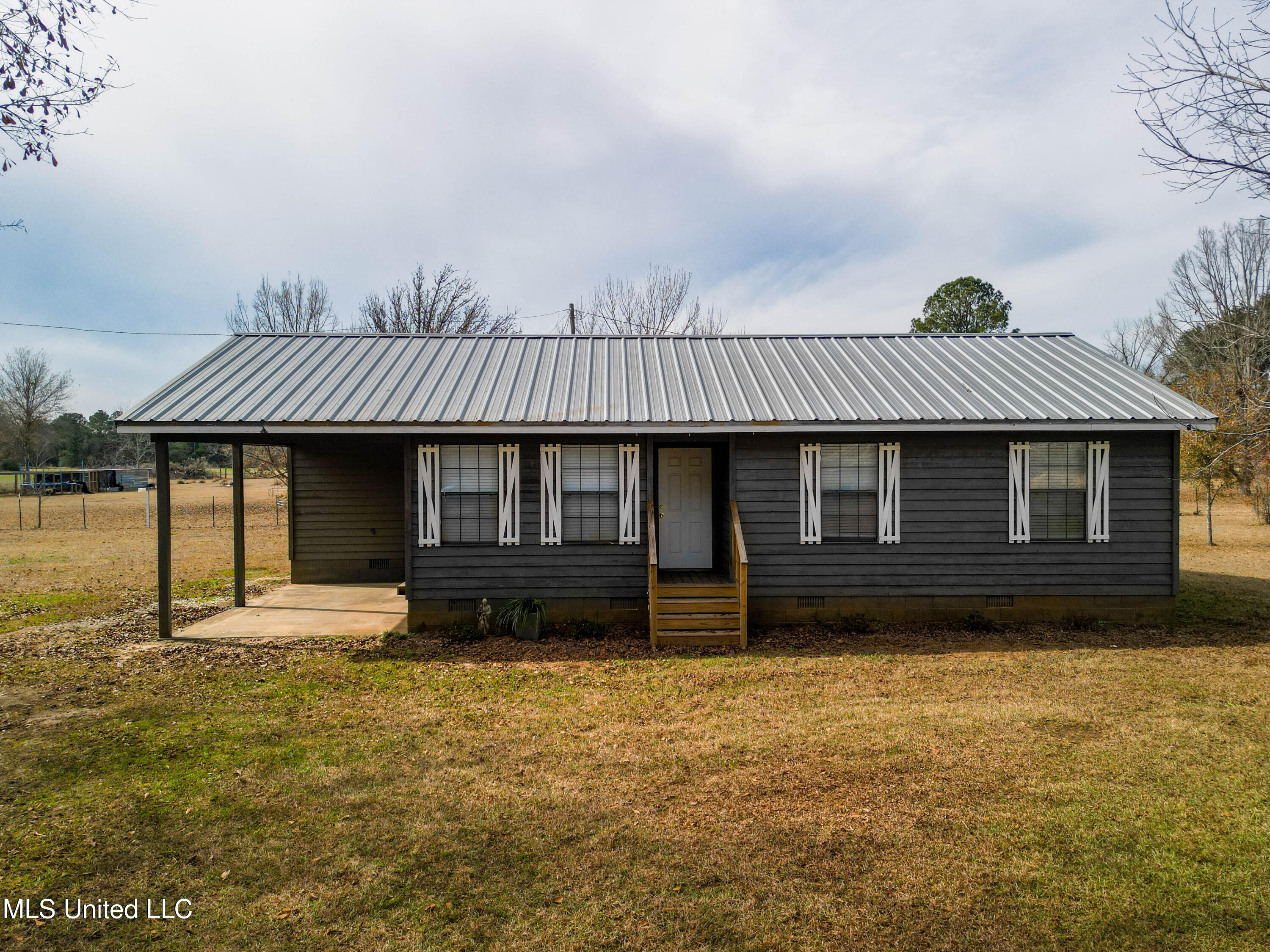 300 Easley Road, Lucedale, Mississippi image 1