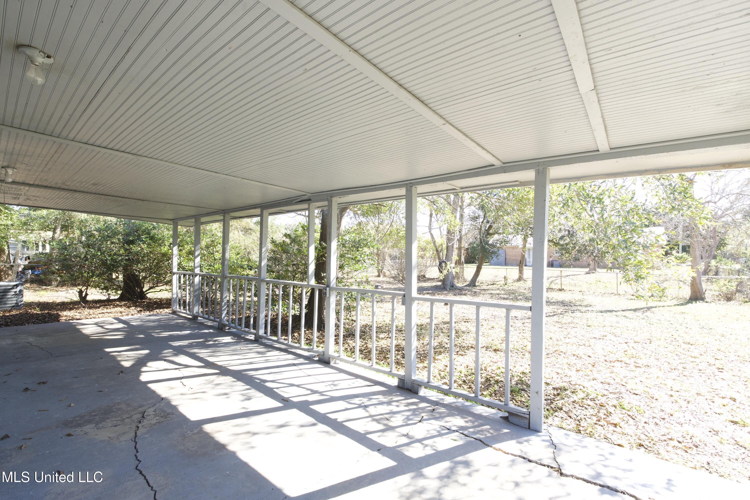 1311 Poplar Avenue, Gulfport, Mississippi image 13