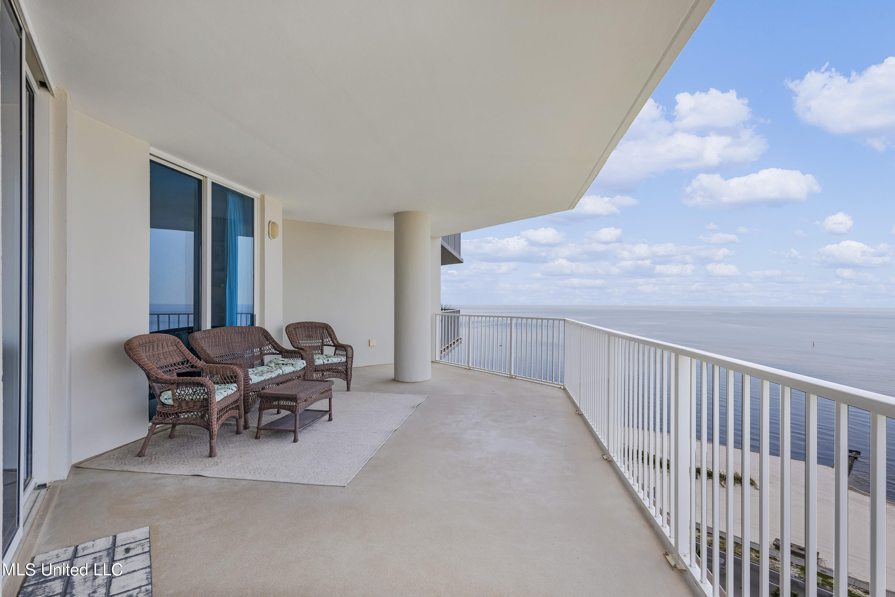 2668 Beach Boulevard #1204, Biloxi, Mississippi image 13