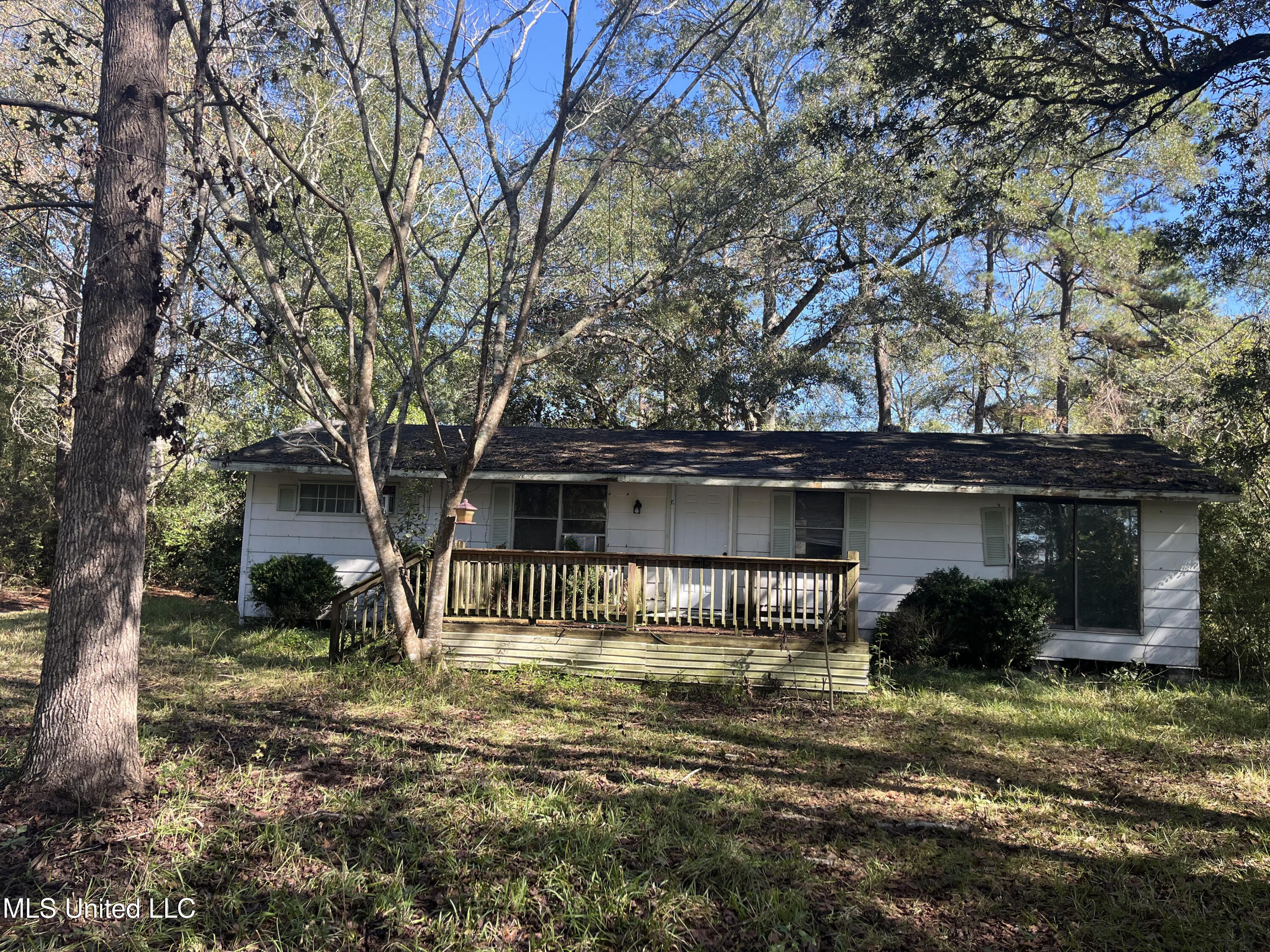 10032 Johns Bayou Road, Vancleave, Mississippi image 1