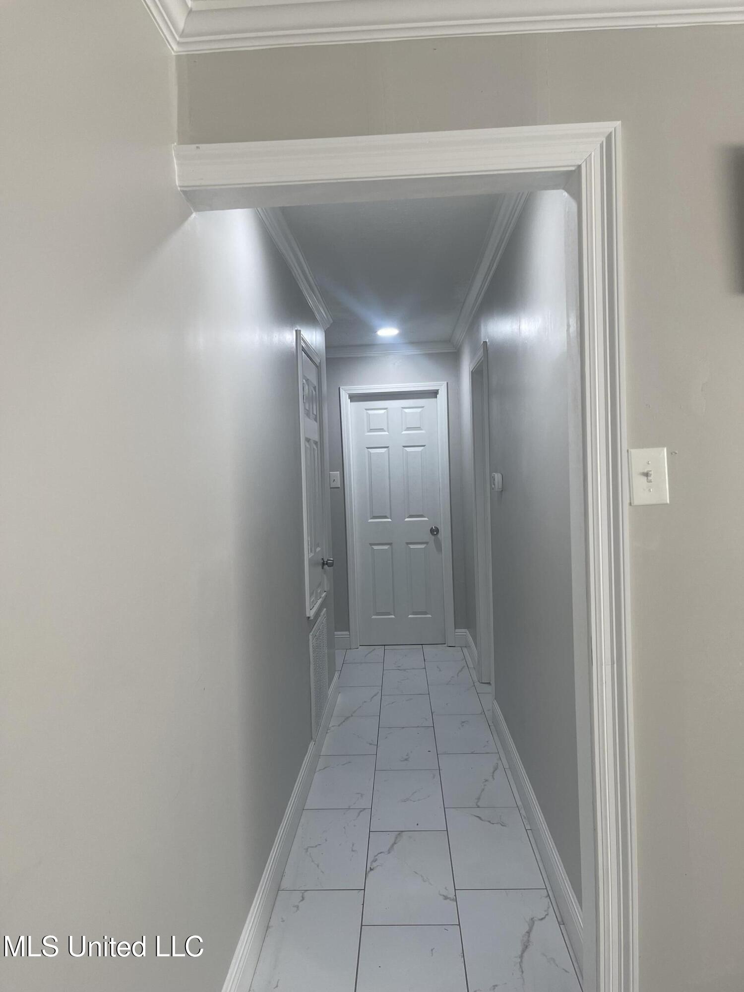 201 E School Street, Ridgeland, Mississippi image 11